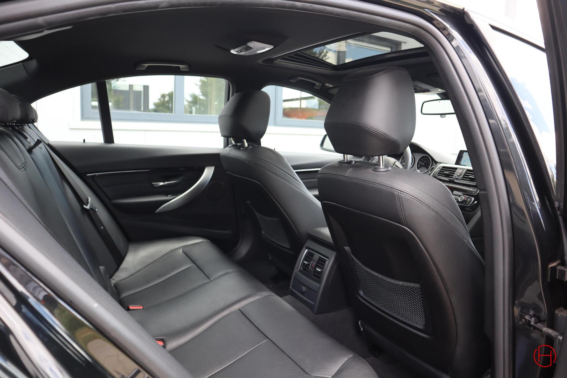 Foto van BMW 320i