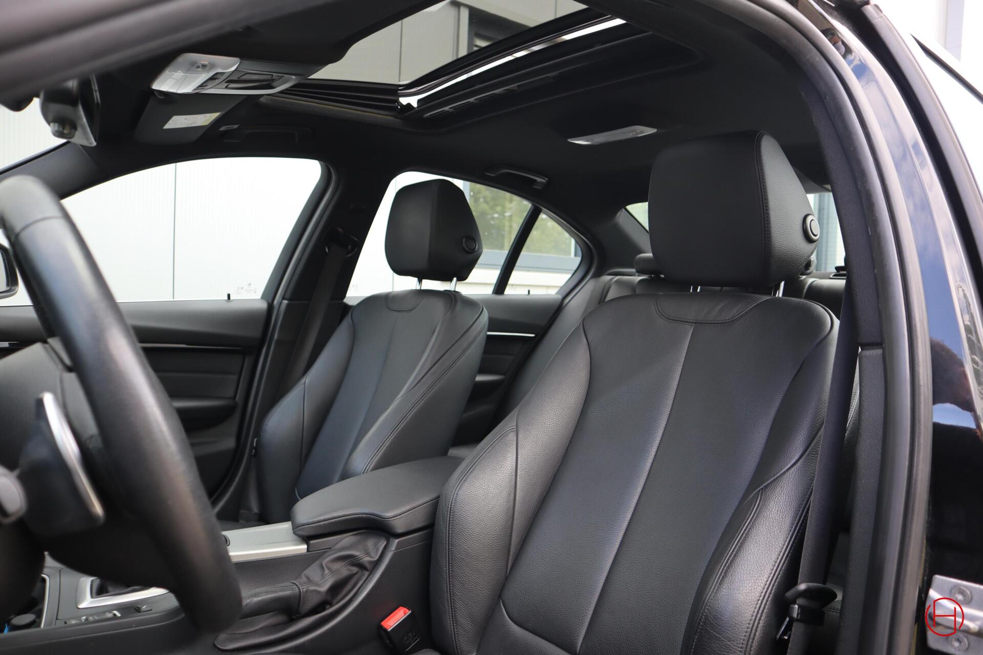 Foto van BMW 320i