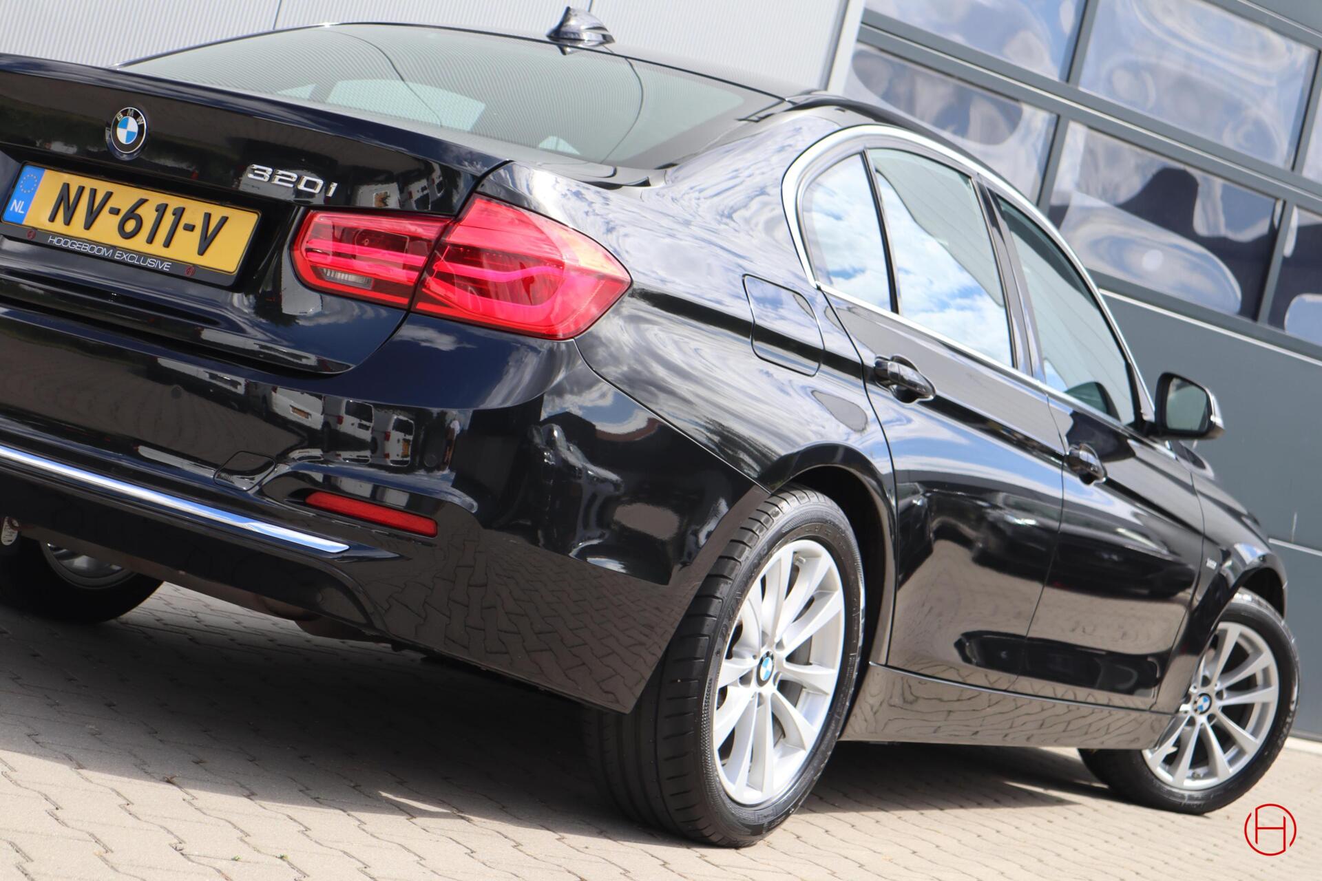 Foto van BMW 320i