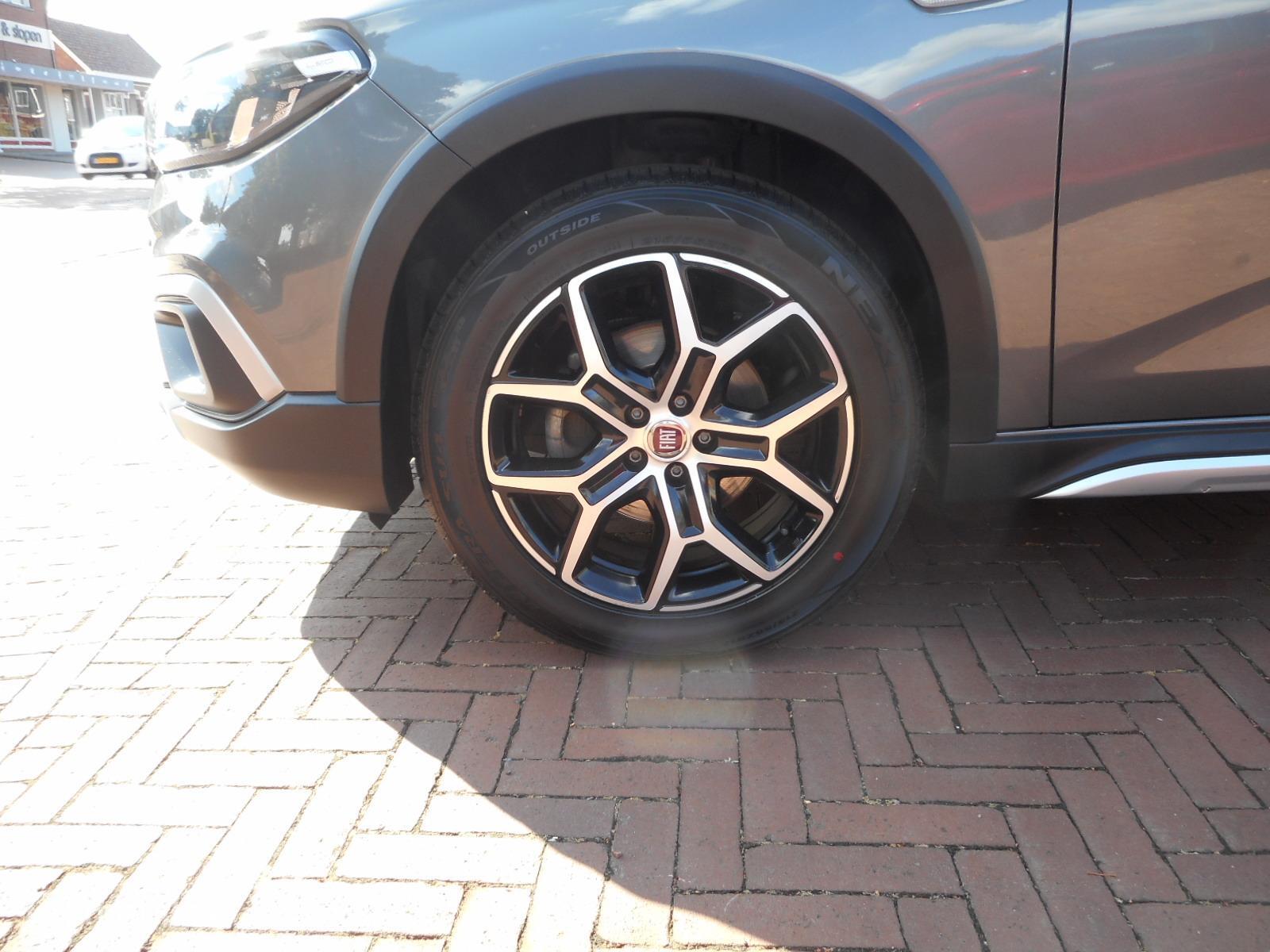 Foto van Fiat Fiat Tipo