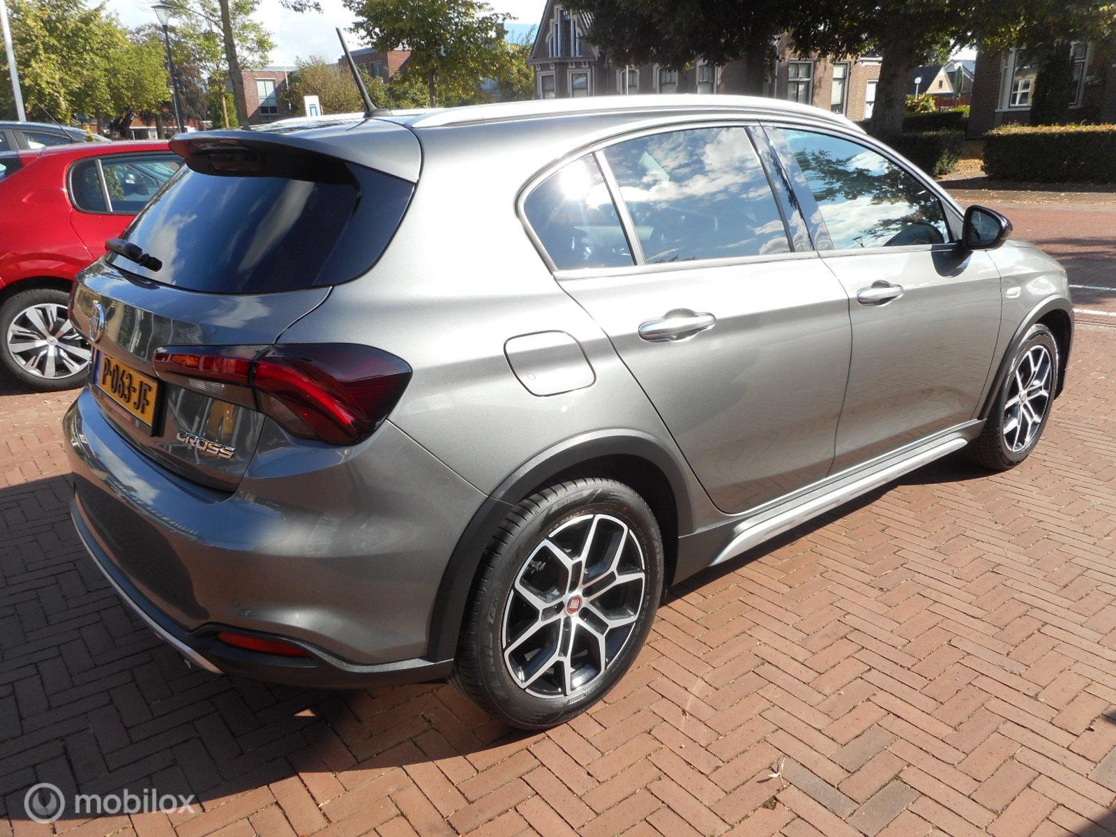 Foto van Fiat Fiat Tipo