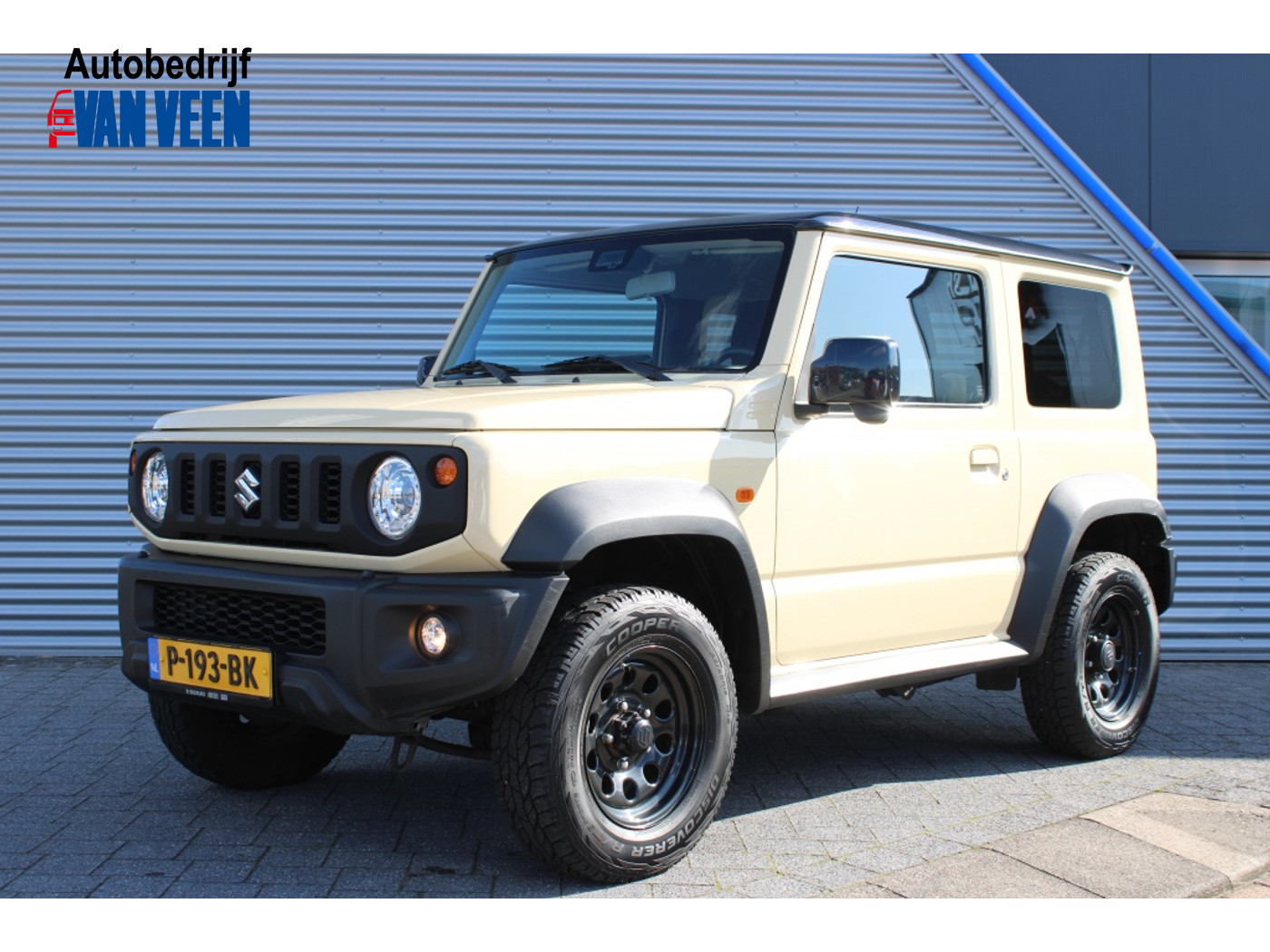 Suzuki Jimny 1.5 Stijl | 4x4 | AllGrip | 4 Persoons | Clima | Navi | Cruise 2019 - voorkant
