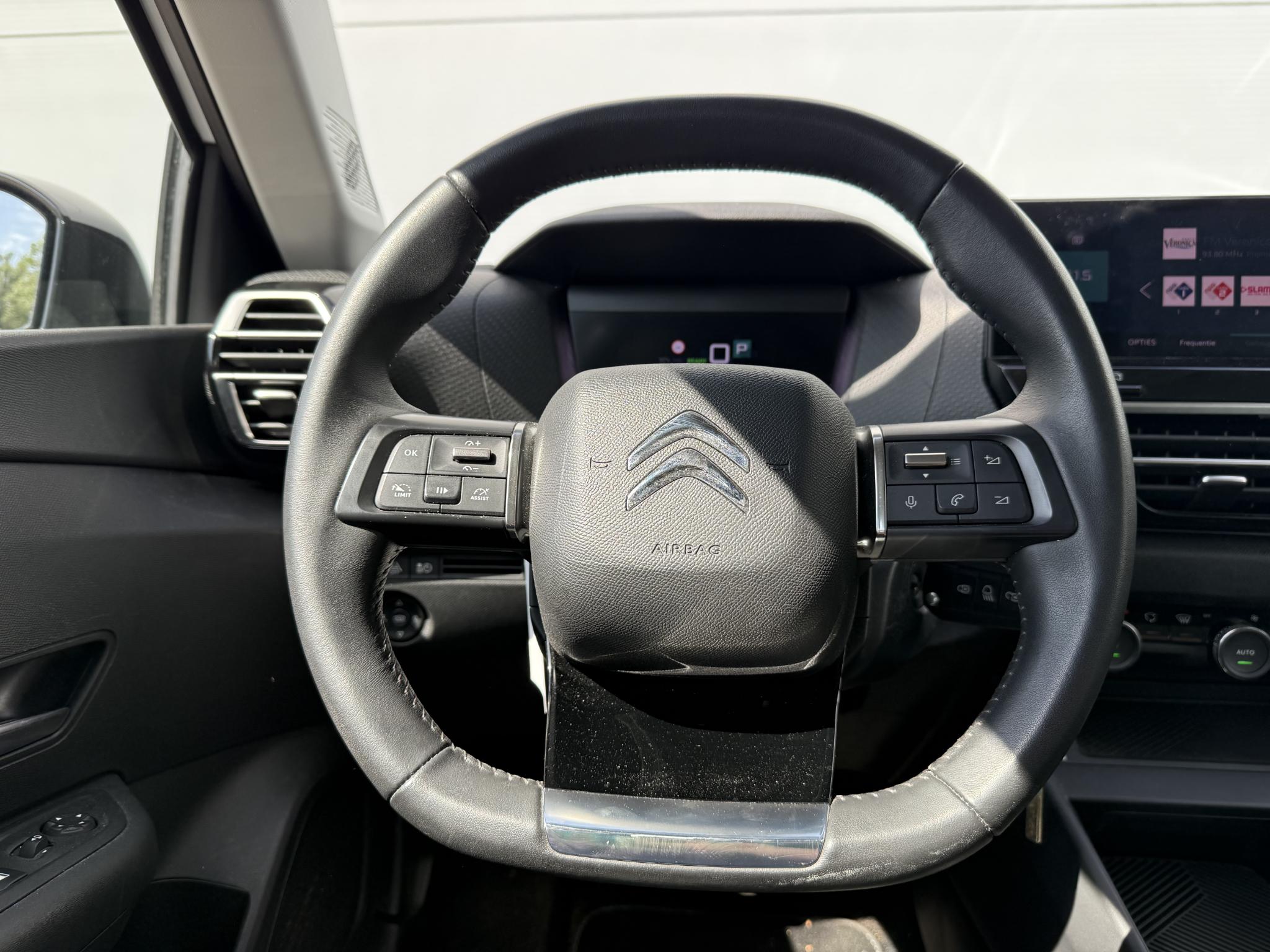 Foto van Citroen E-c4