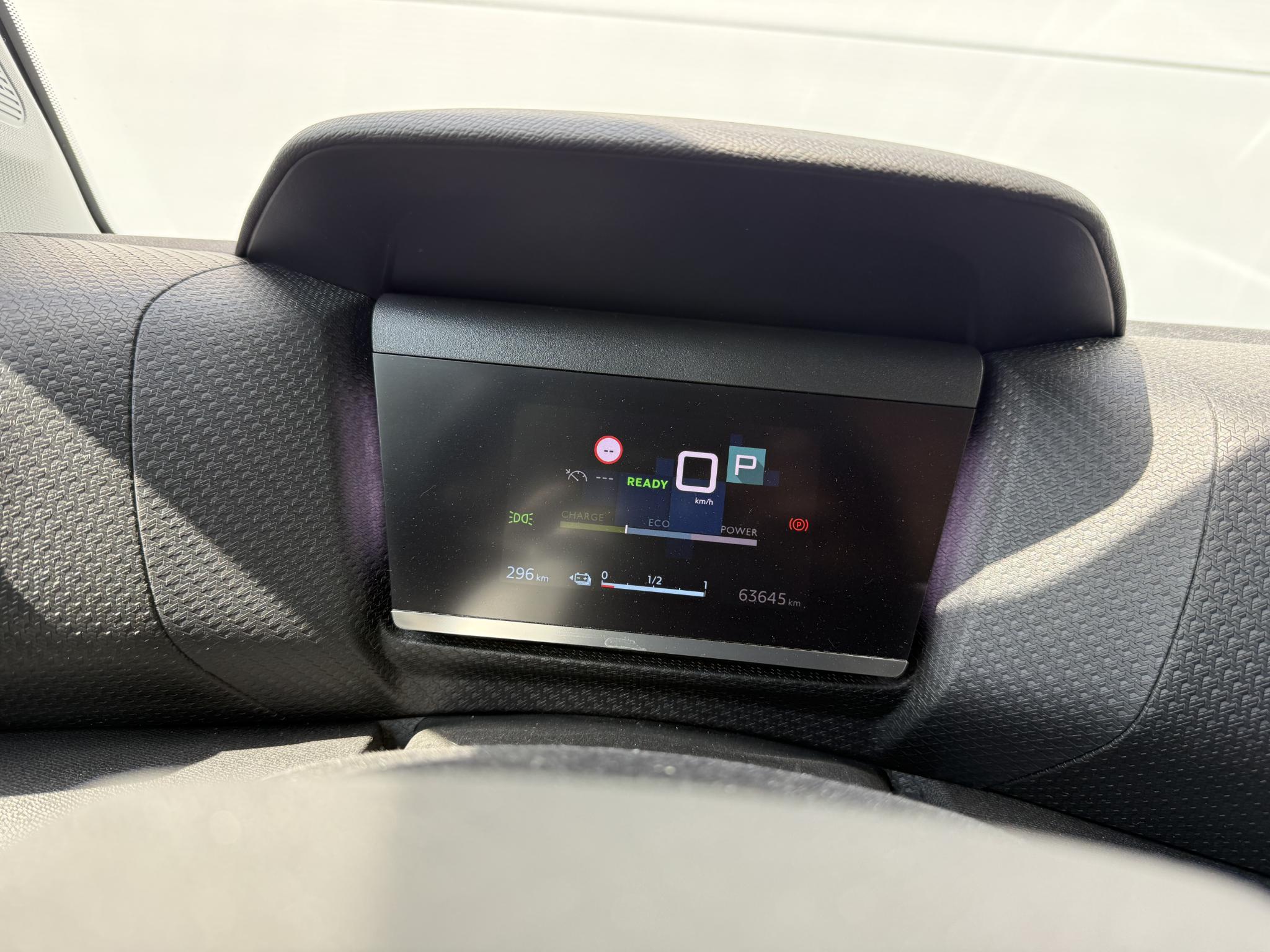 Foto van Citroen E-c4