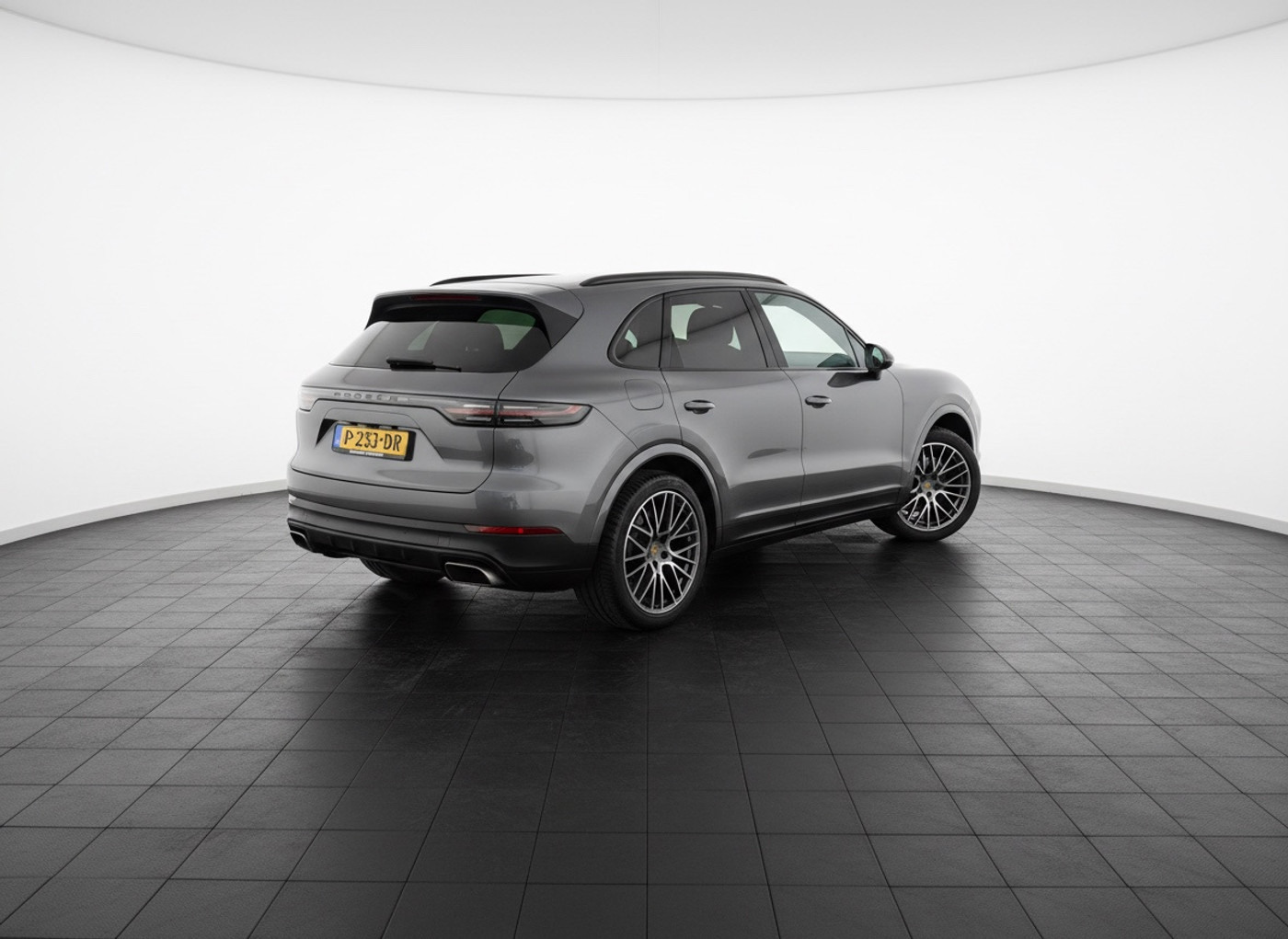Foto van Porsche Cayenne E-hybrid