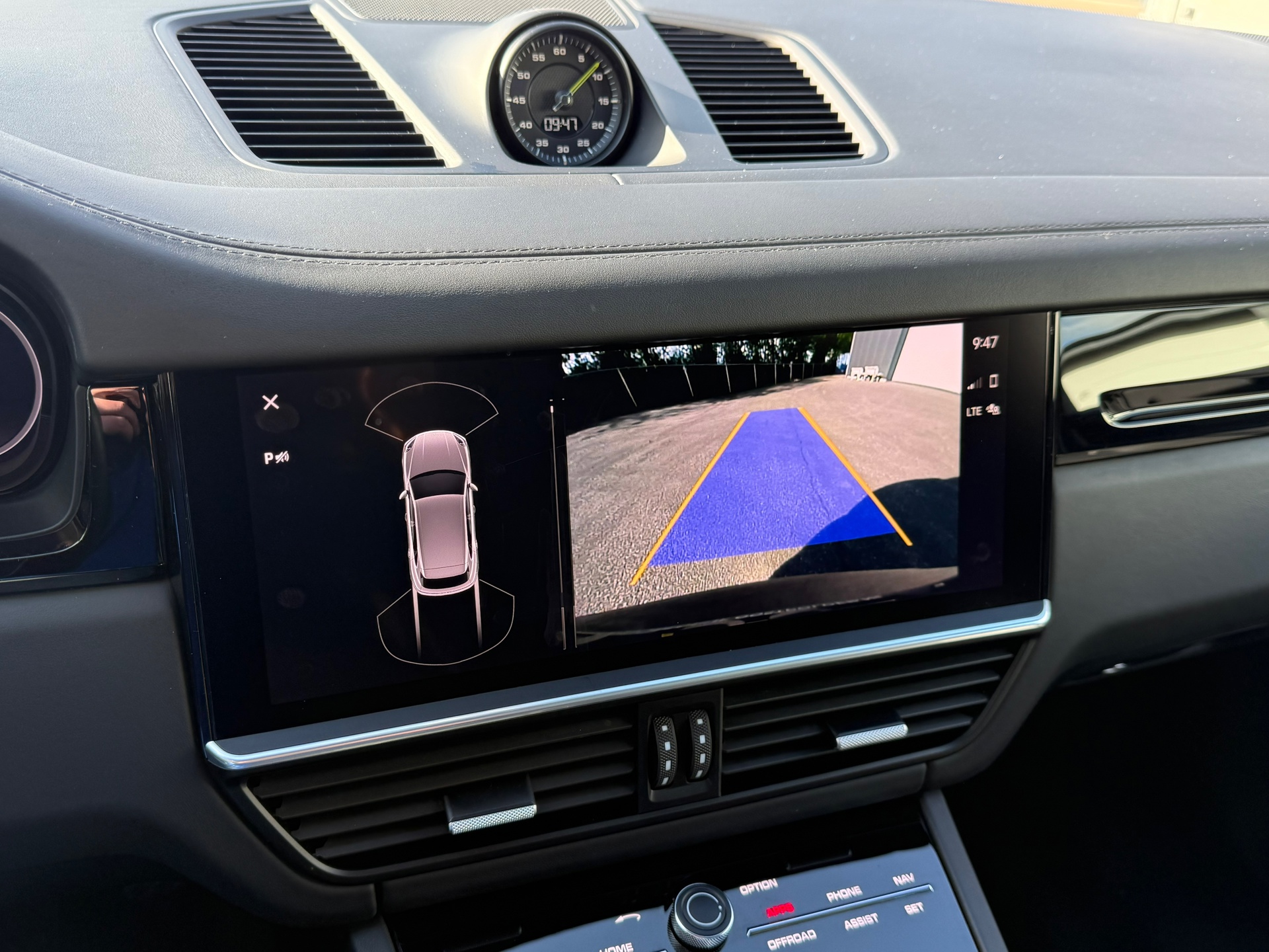 Foto van Porsche Cayenne E-hybrid