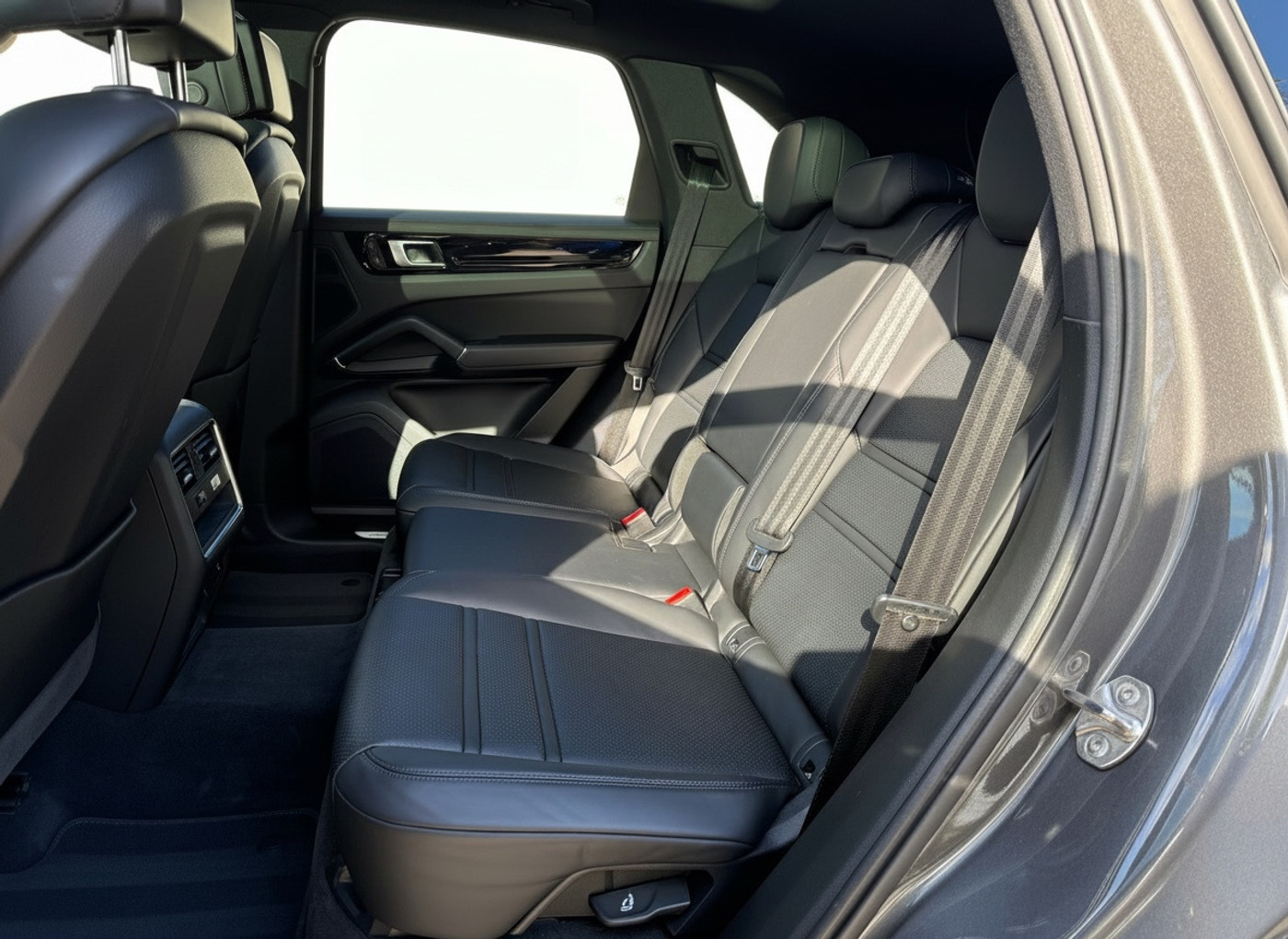Foto van Porsche Cayenne E-hybrid