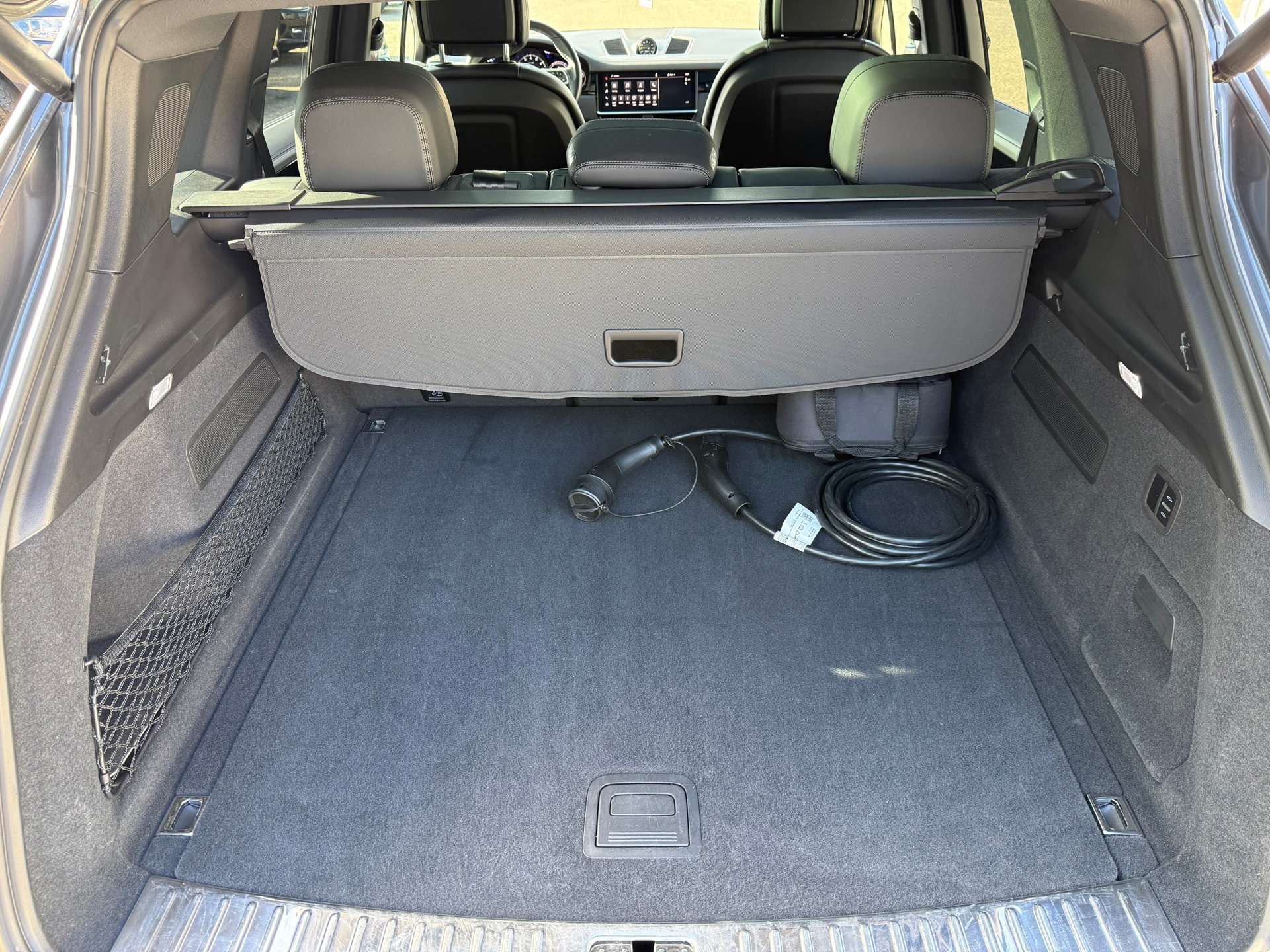 Foto van Porsche Cayenne E-hybrid