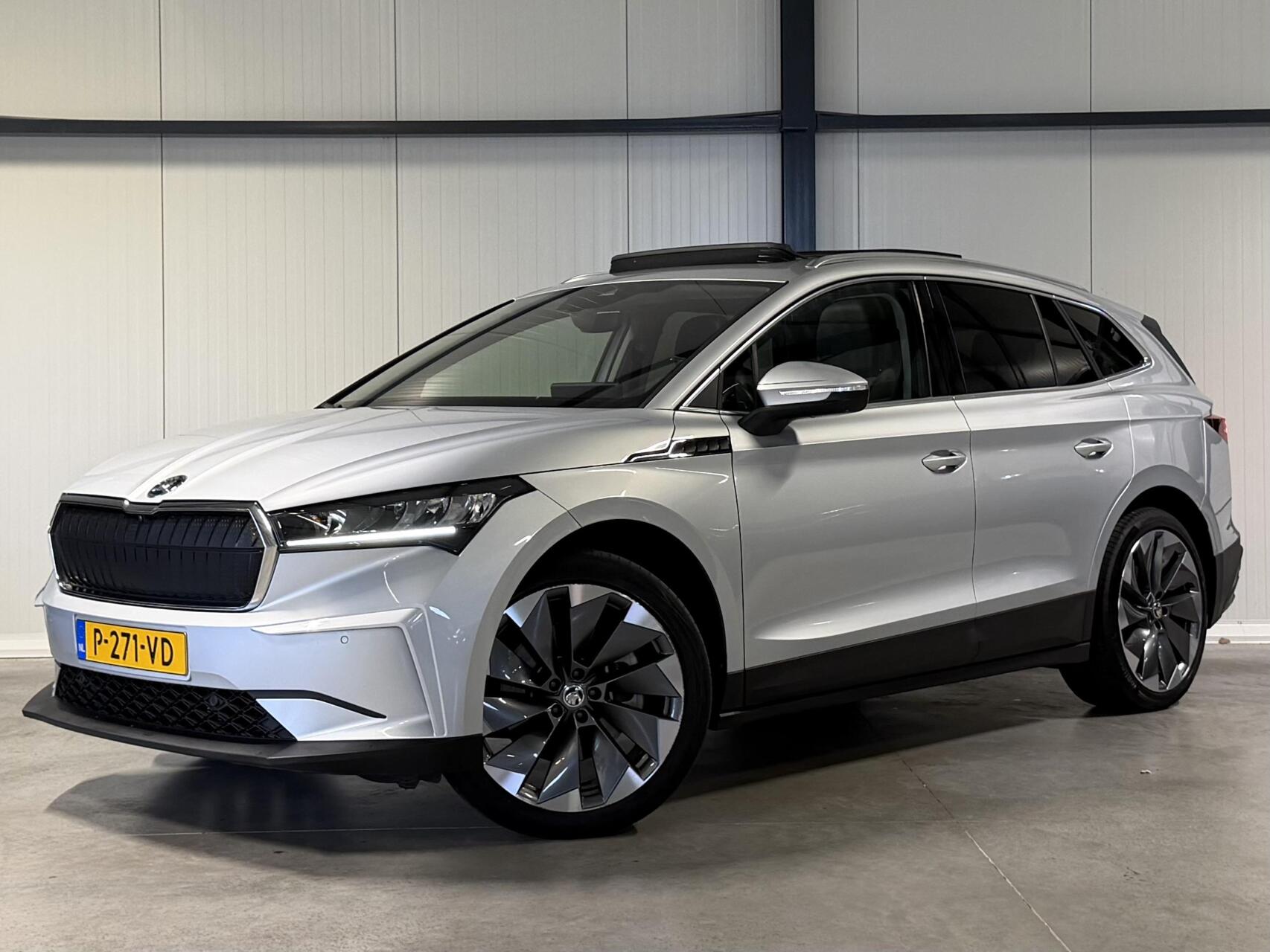 Skoda Enyaq 80 80 Pano Trekhaak Camera warmtepomp SOH 87% 2022 - voorkant