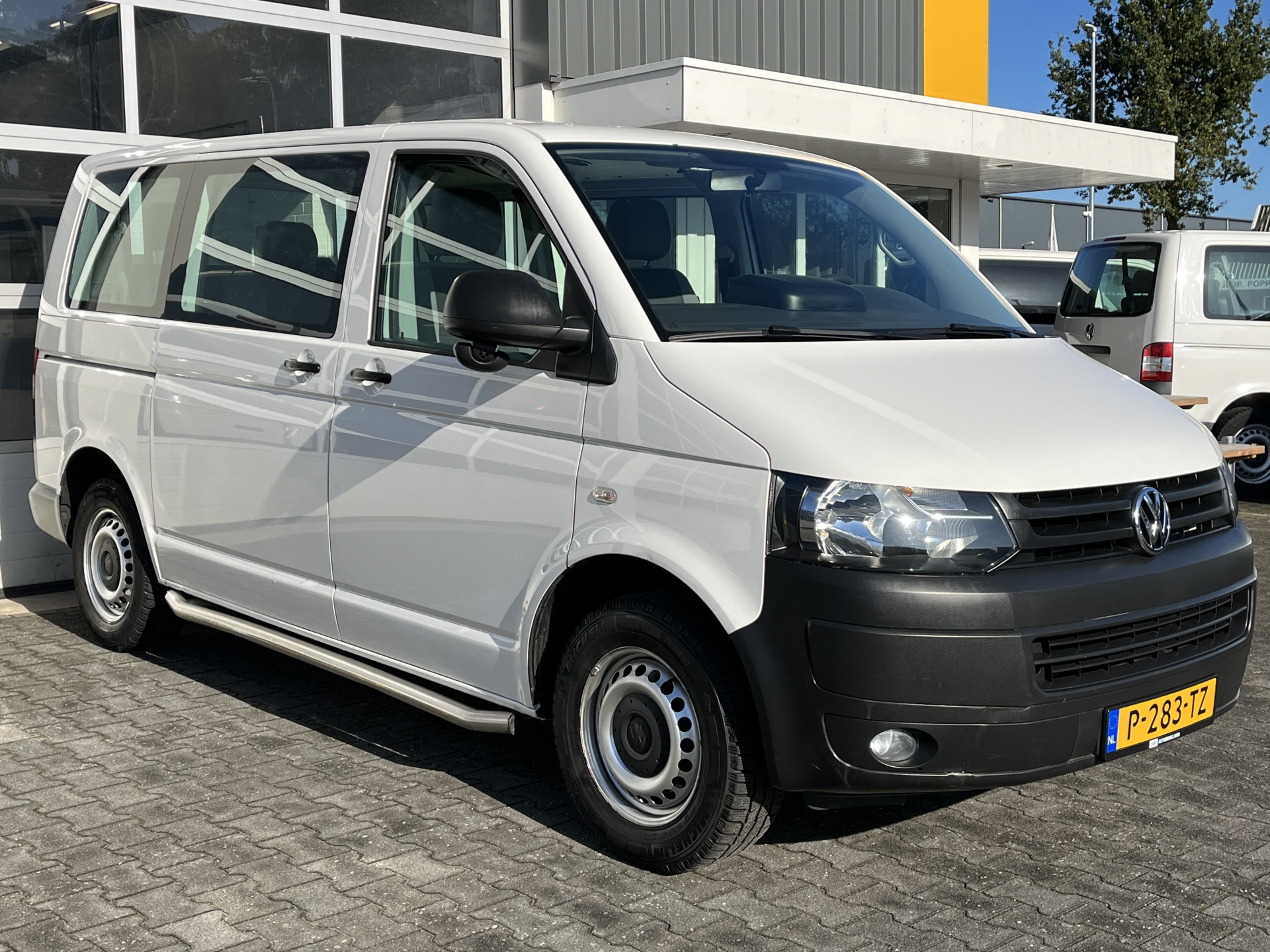 Volkswagen Kombi 2.0 TDI 140 pk DSG Automaat L1H1 2014 - voorkant