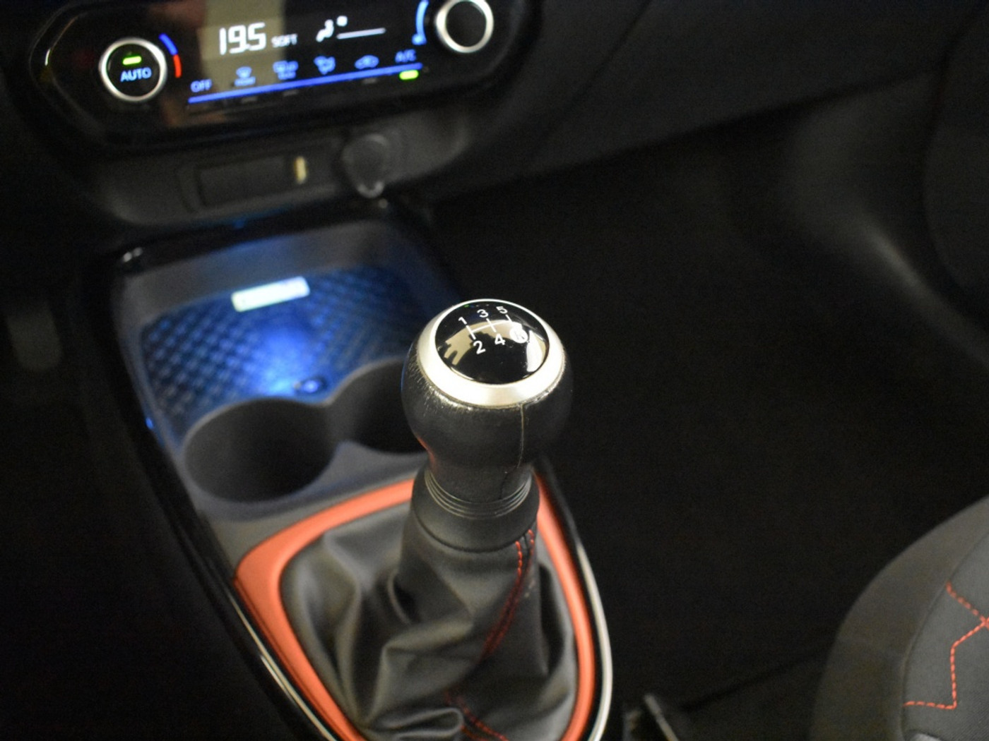 Foto van Toyota Toyota Aygo X