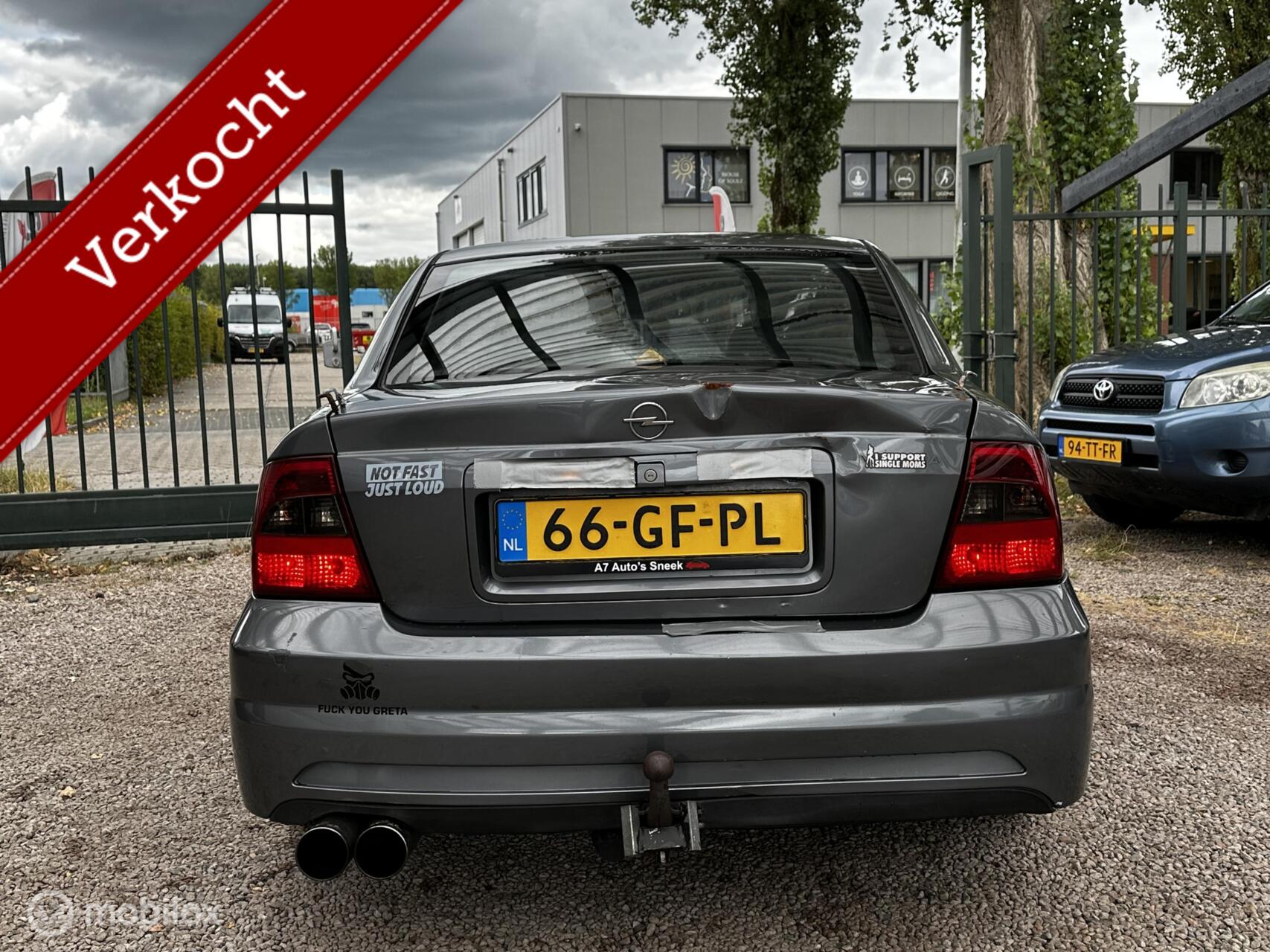 Foto van Opel Vectra-b
