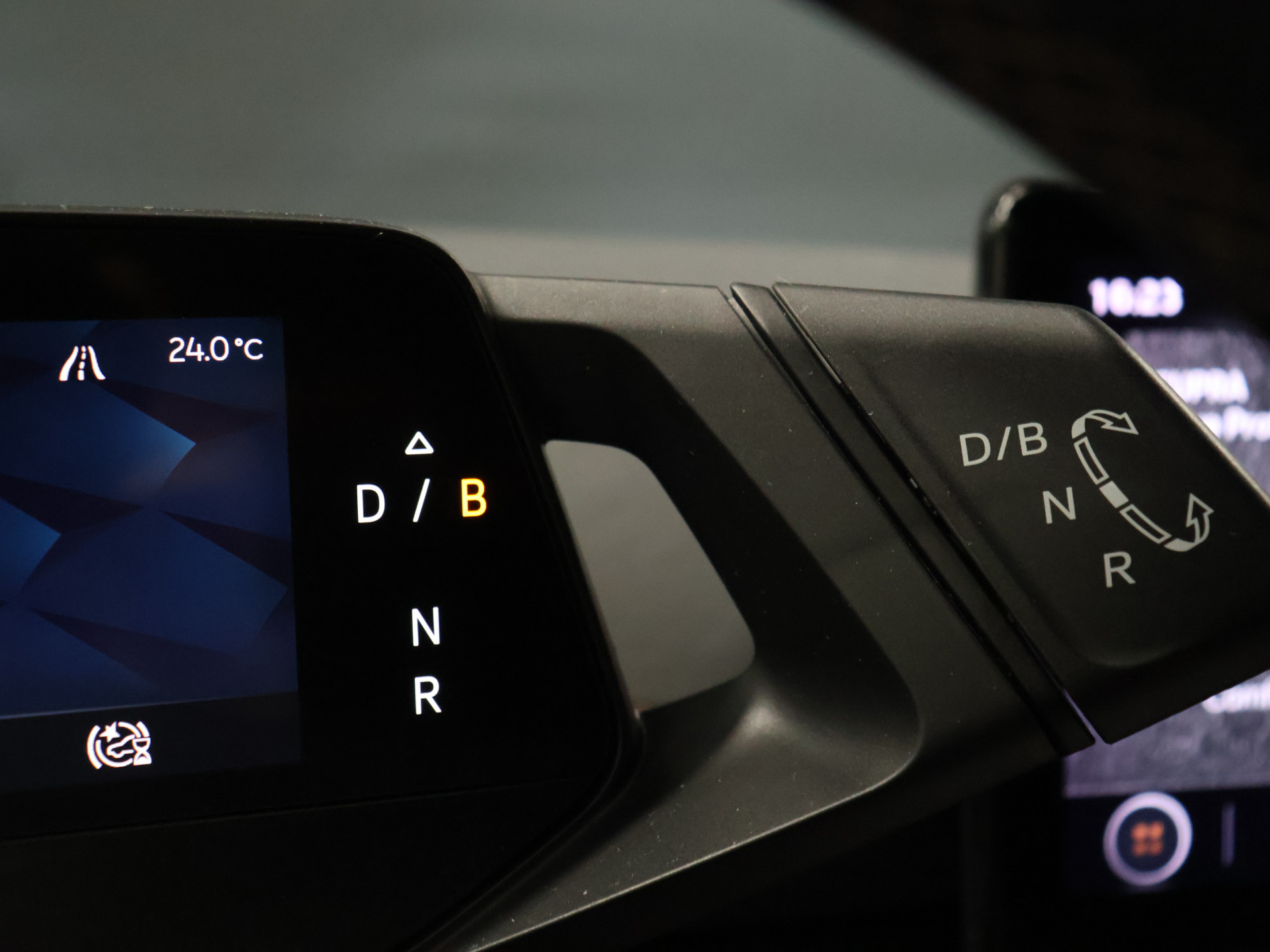 Foto van Cupra Born 150 KW 58/62 KWH