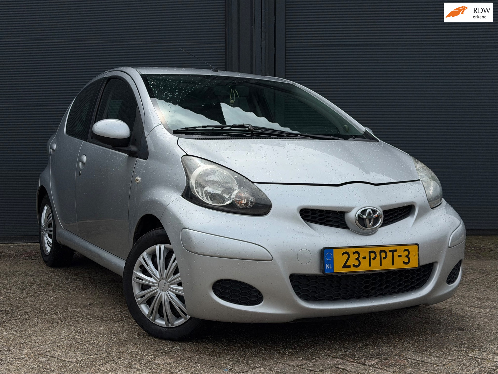 Toyota Toyota Aygo 1.0 | NWE APK | Airco | E-Pakket | 2009 - voorkant