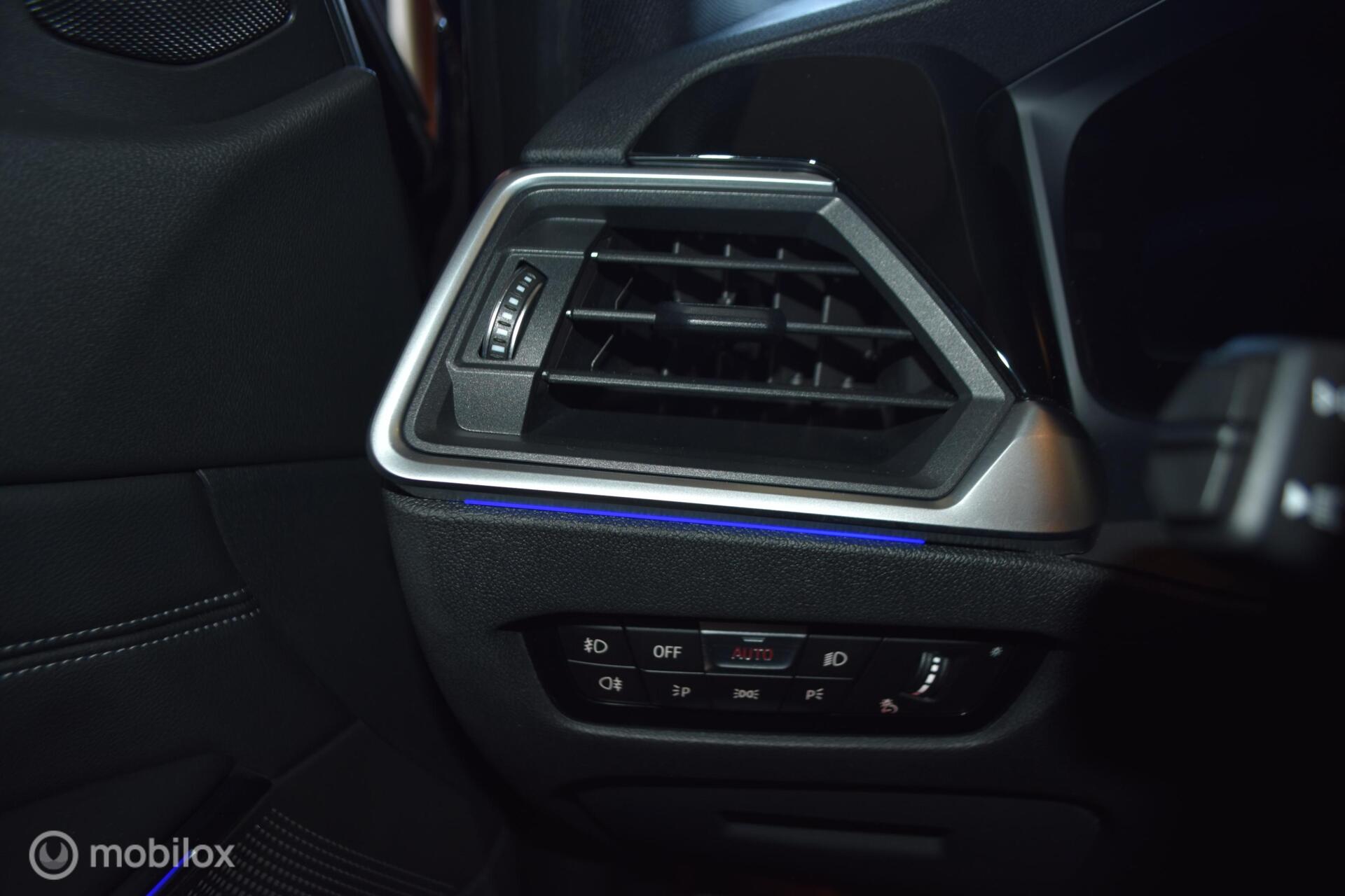 Foto van BMW 330i
