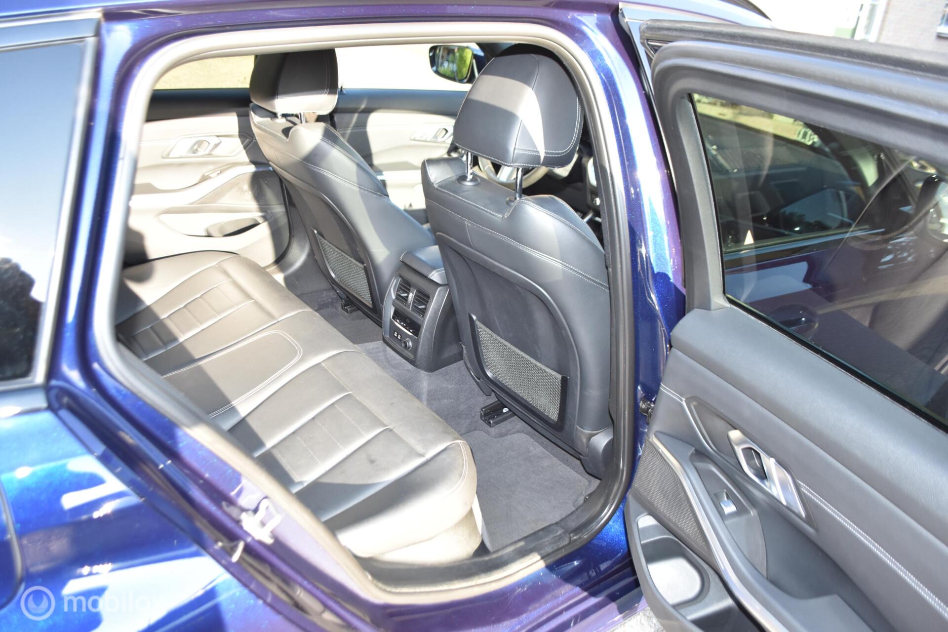 Foto van BMW 330i