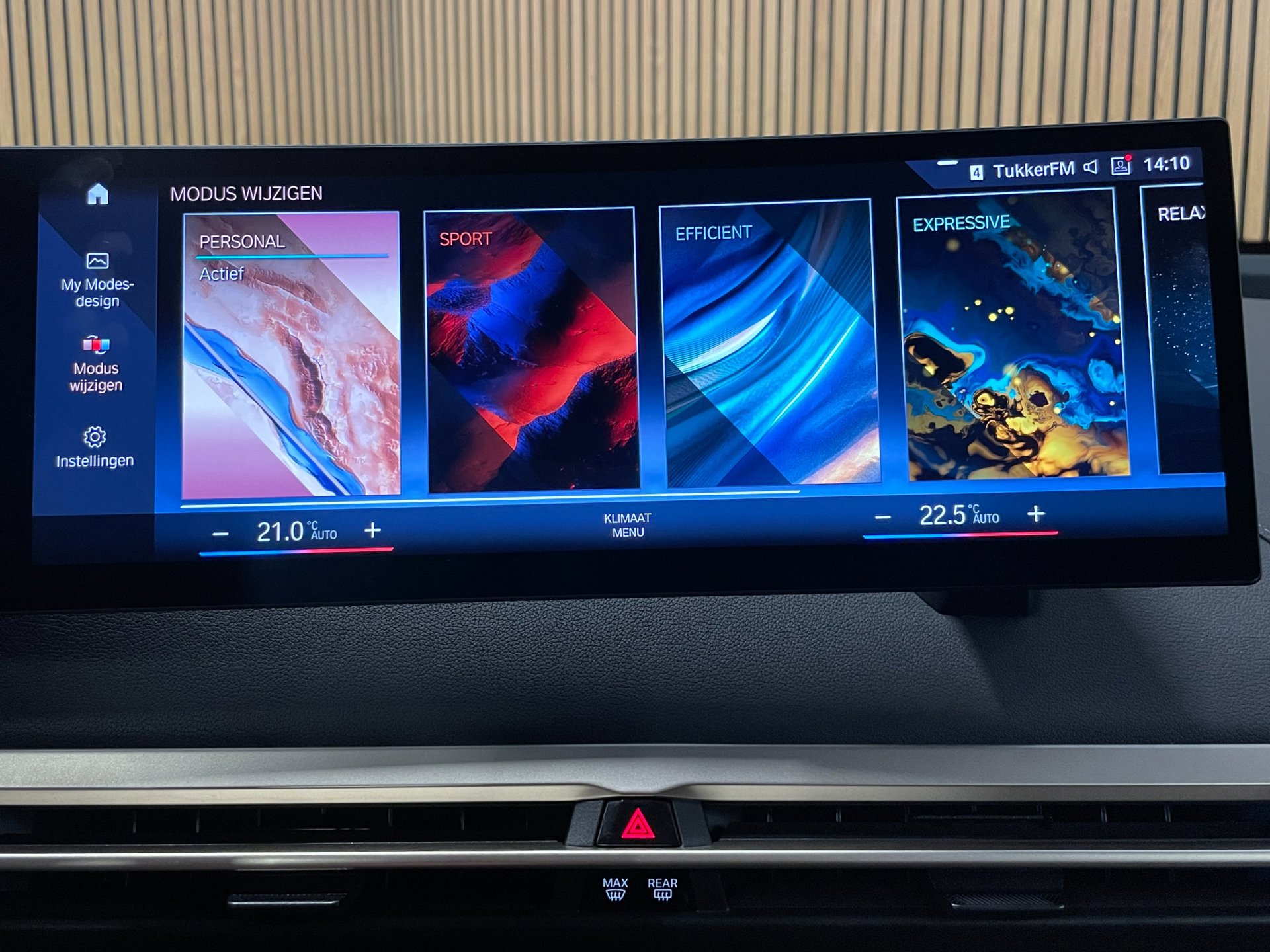 Foto van BMW Ix Xdrive40