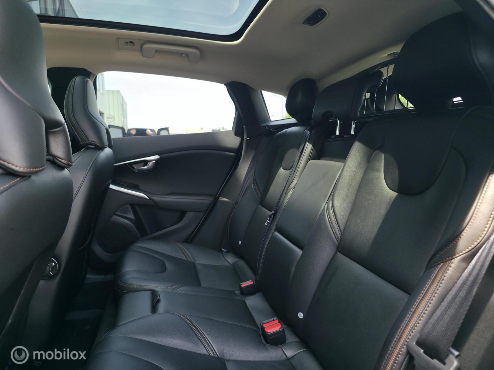 Foto van Volvo V40 Cross Country