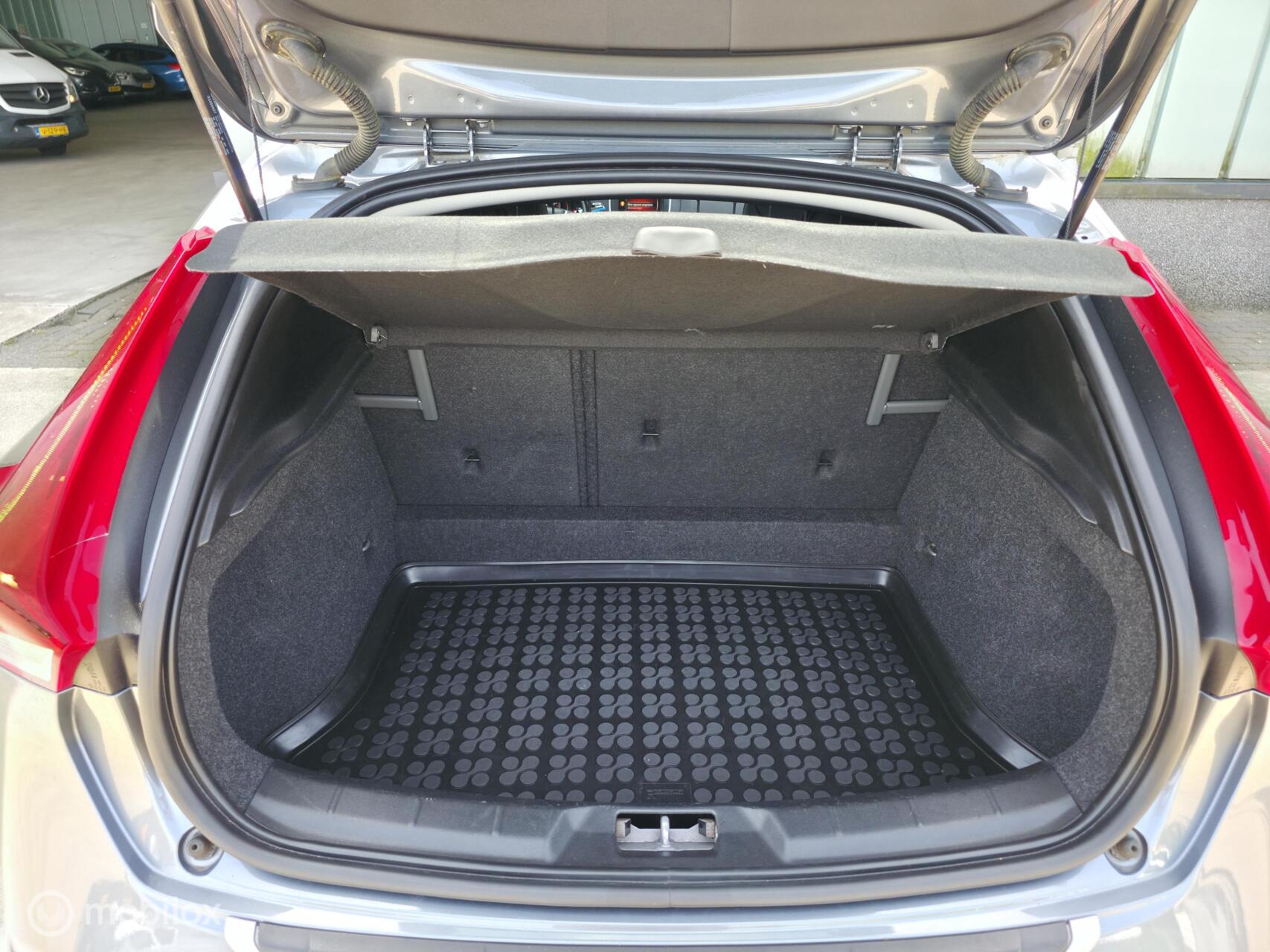 Foto van Volvo V40 Cross Country