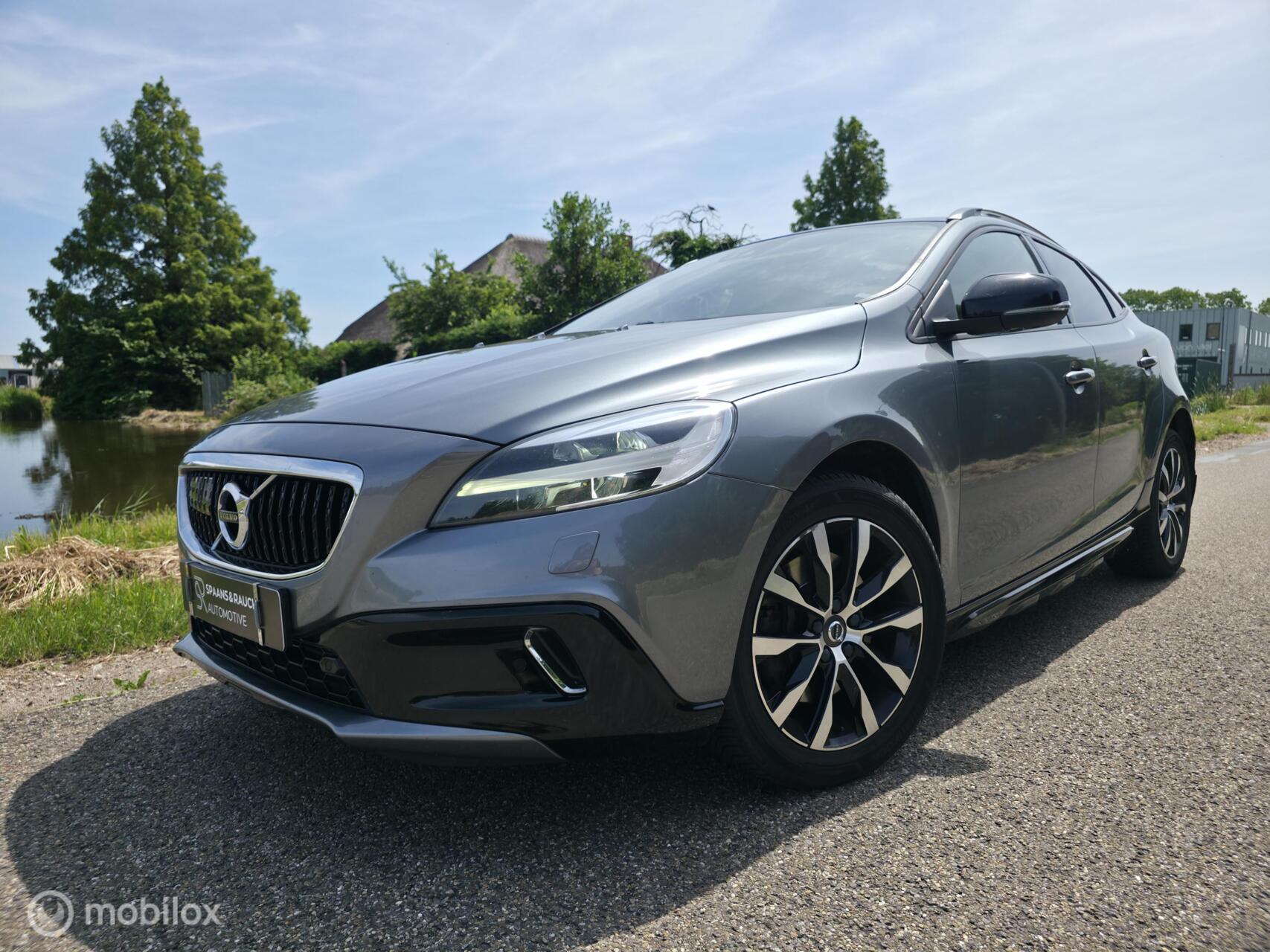 Foto van Volvo V40 Cross Country