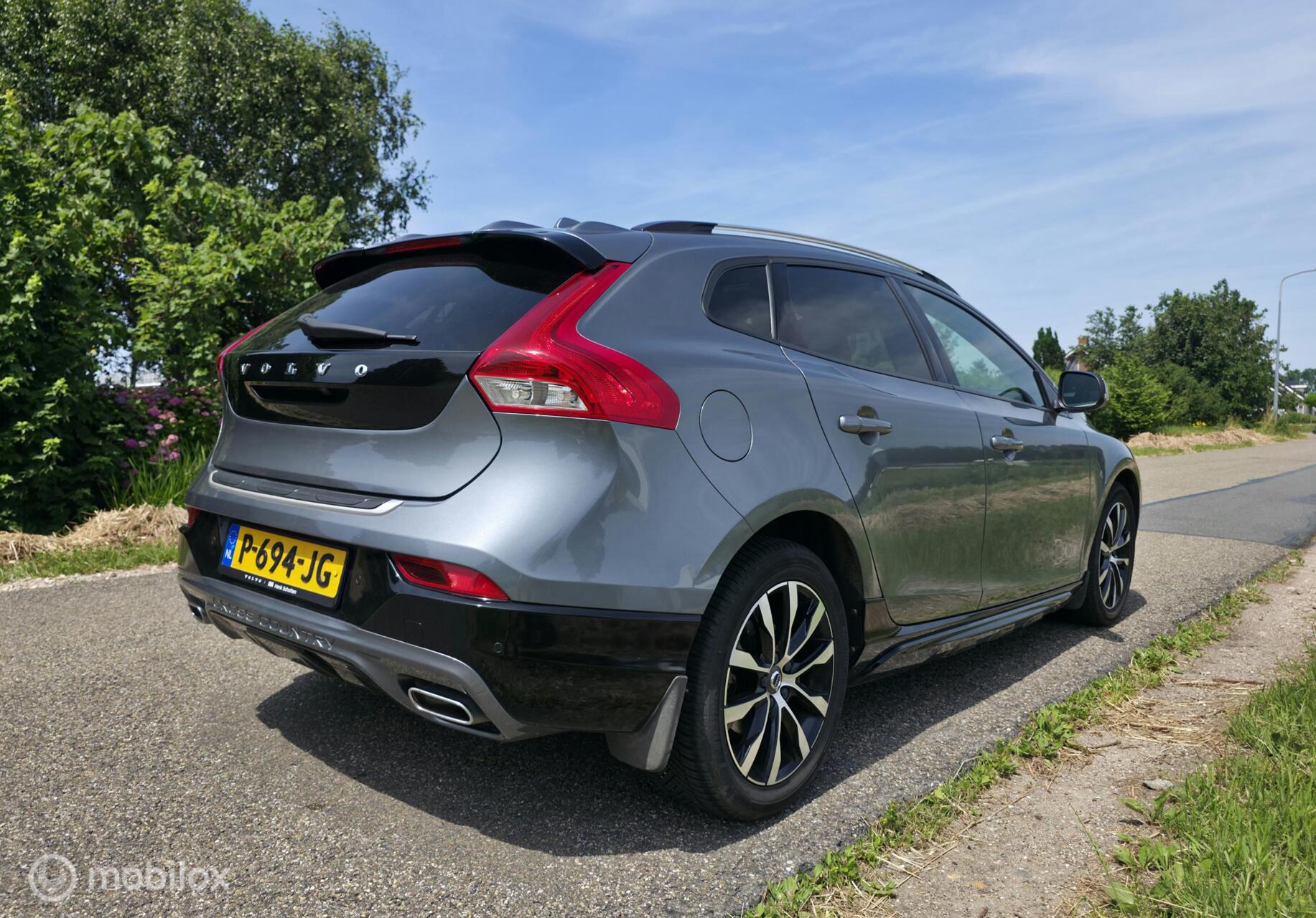 Foto van Volvo V40 Cross Country