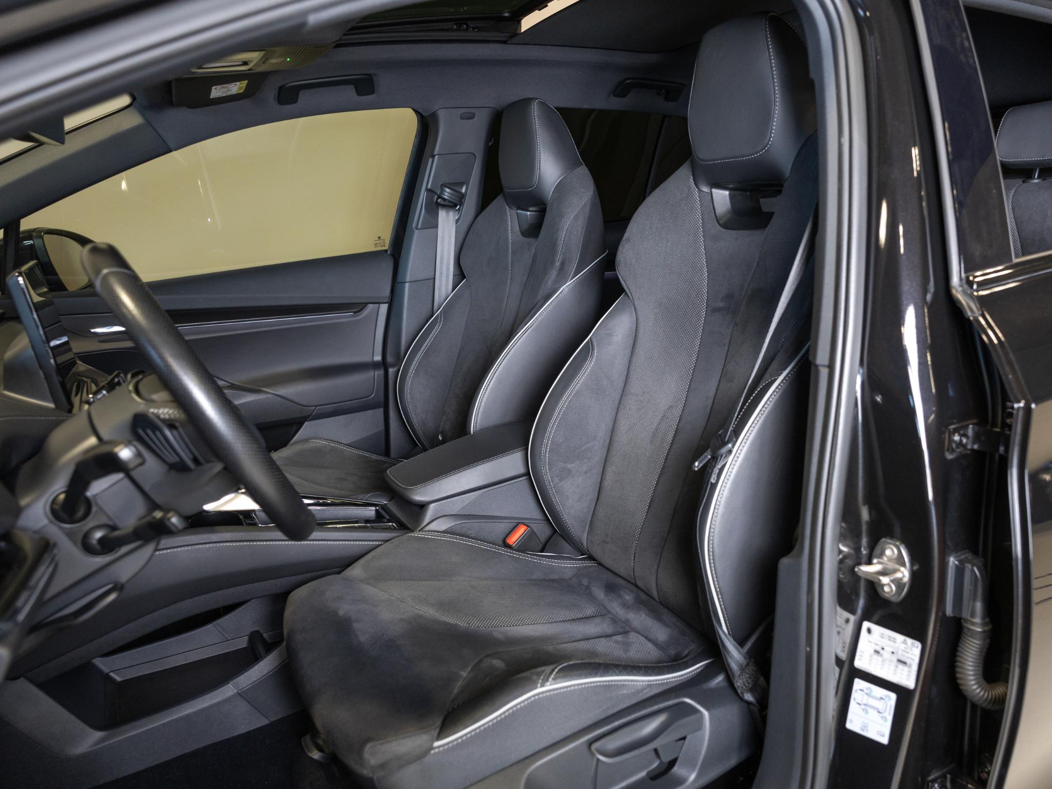 Foto van Skoda Enyaq 80