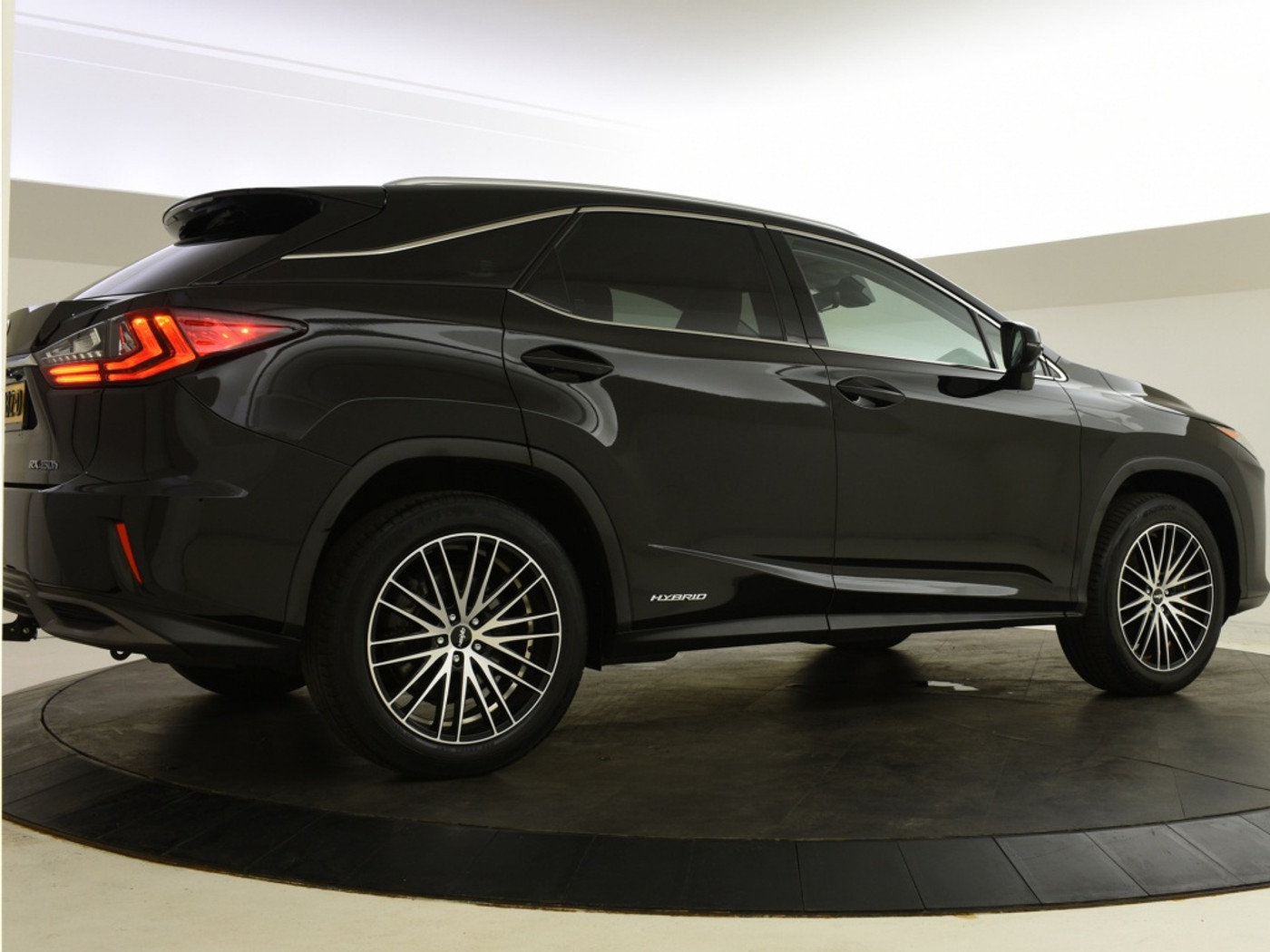 Foto van Lexus Lexus Rx450h