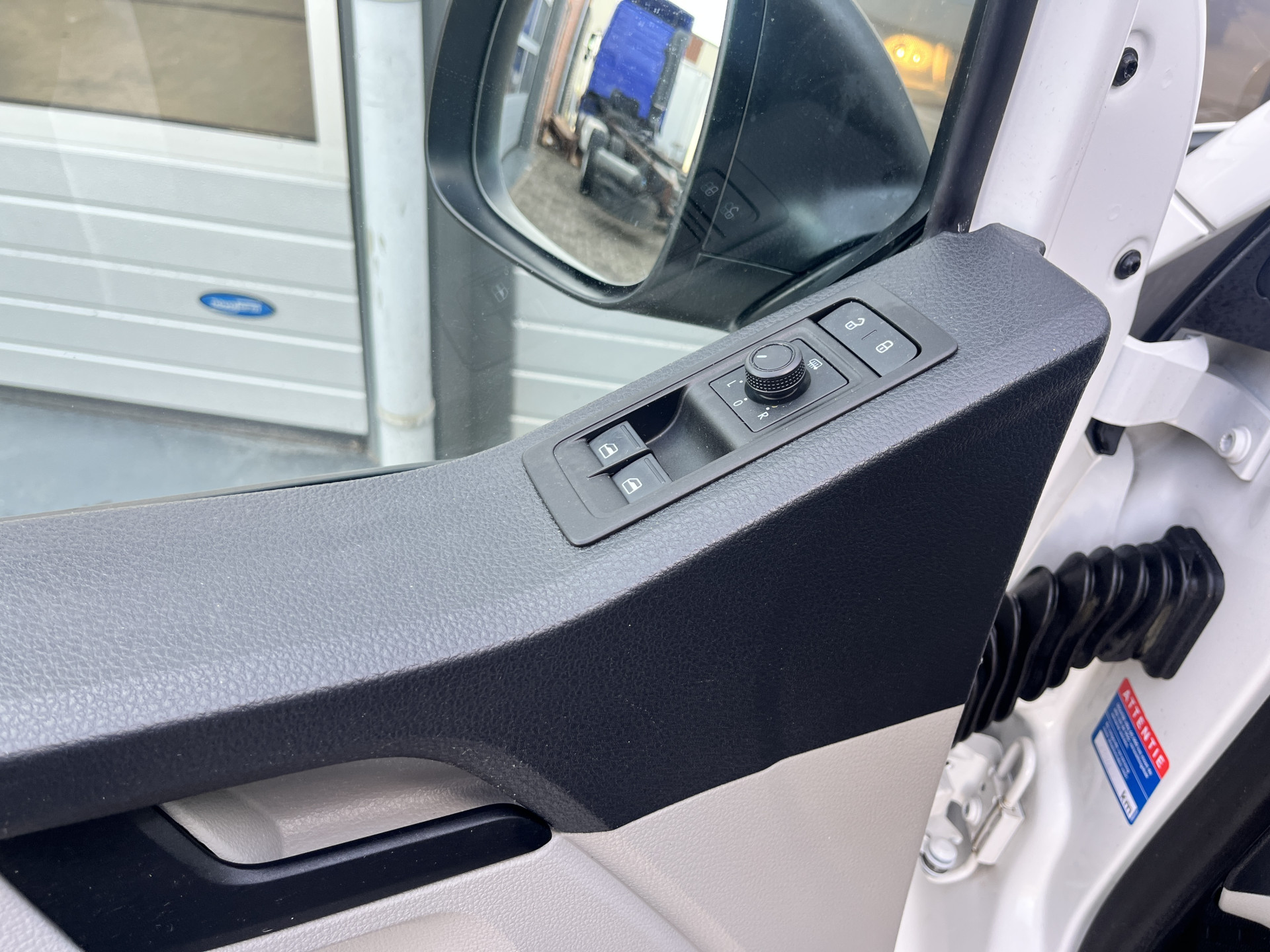 Foto van Volkswagen Transporter Kombi