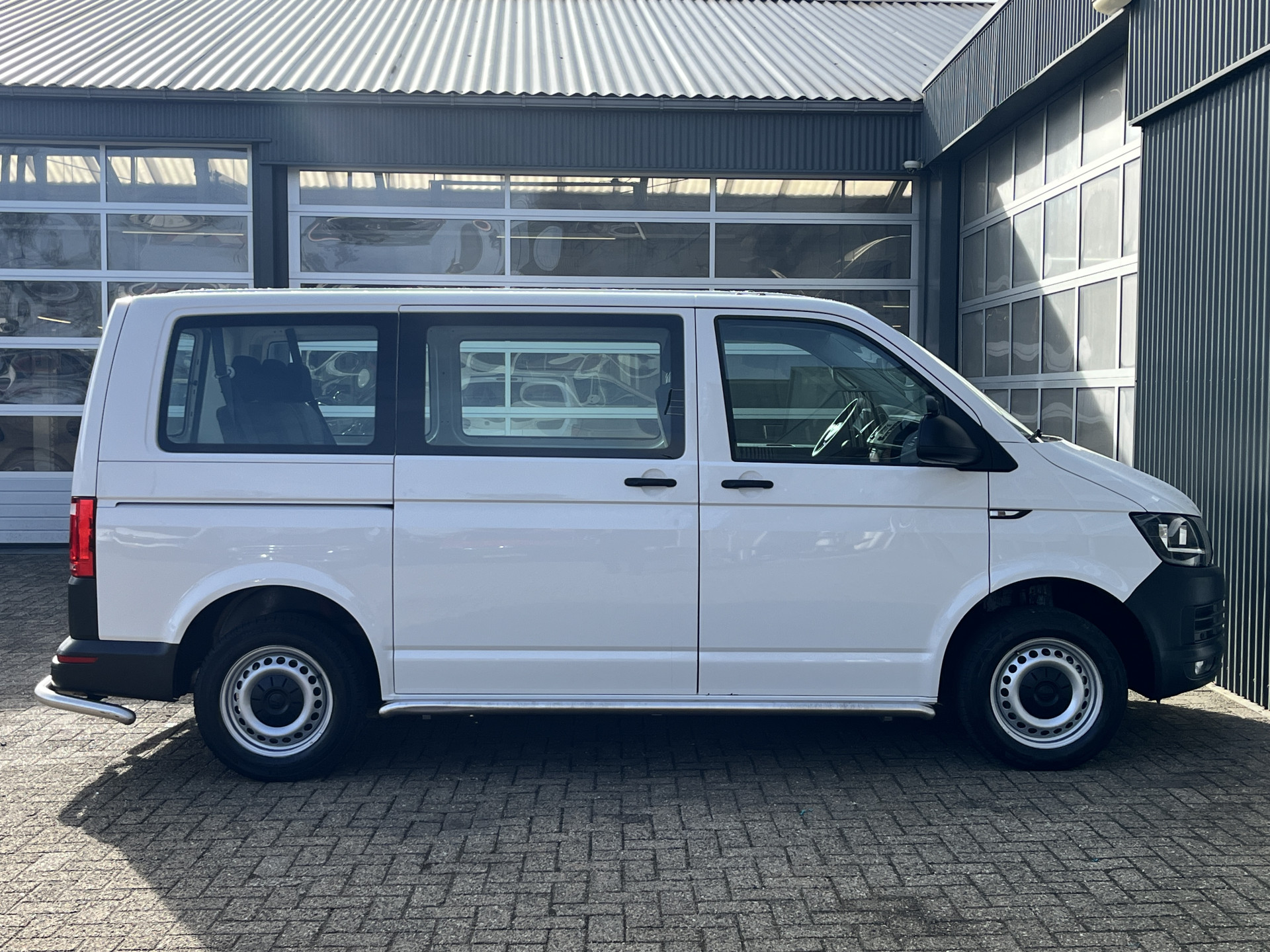Foto van Volkswagen Transporter Kombi