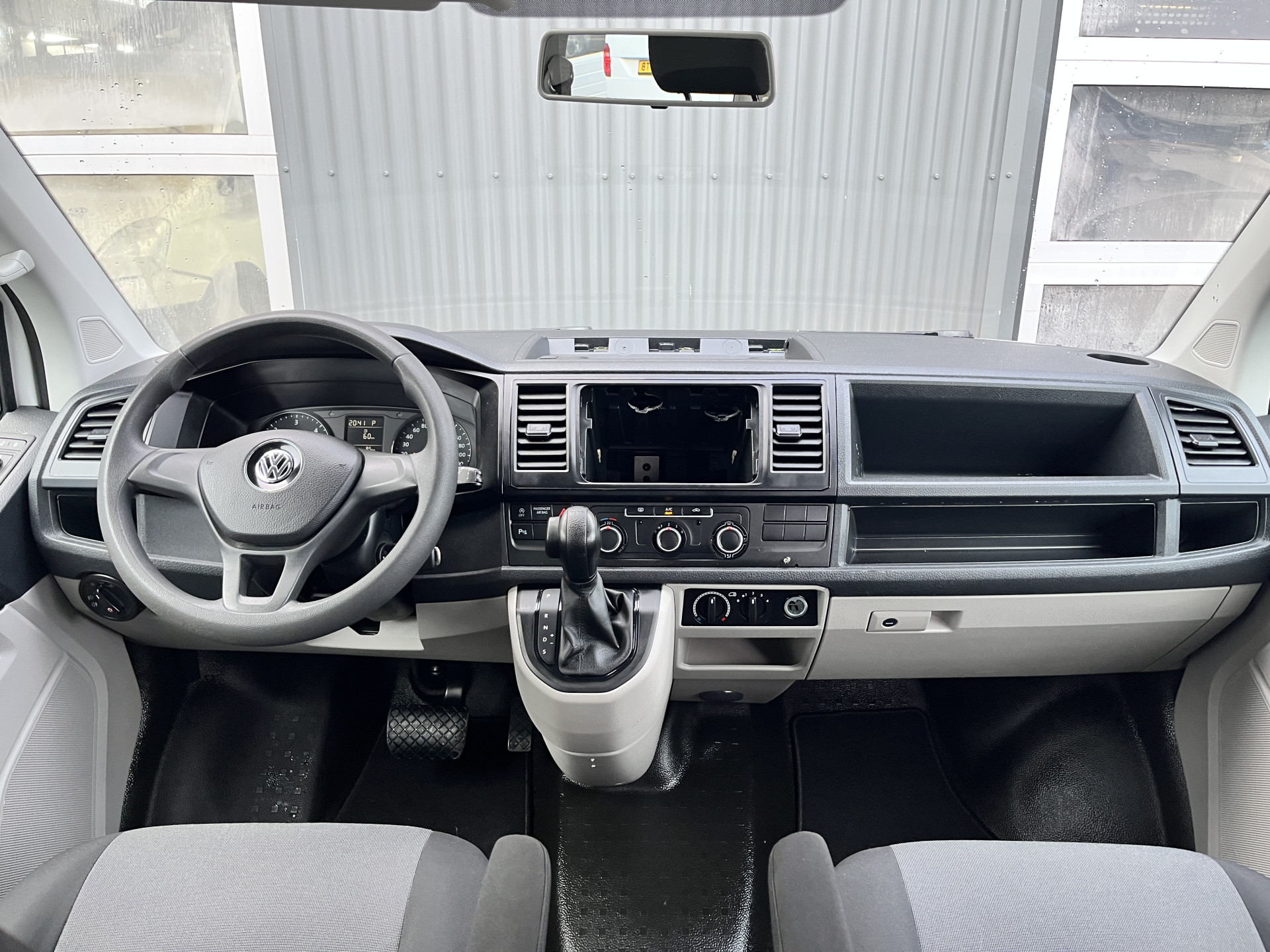 Foto van Volkswagen Transporter Kombi