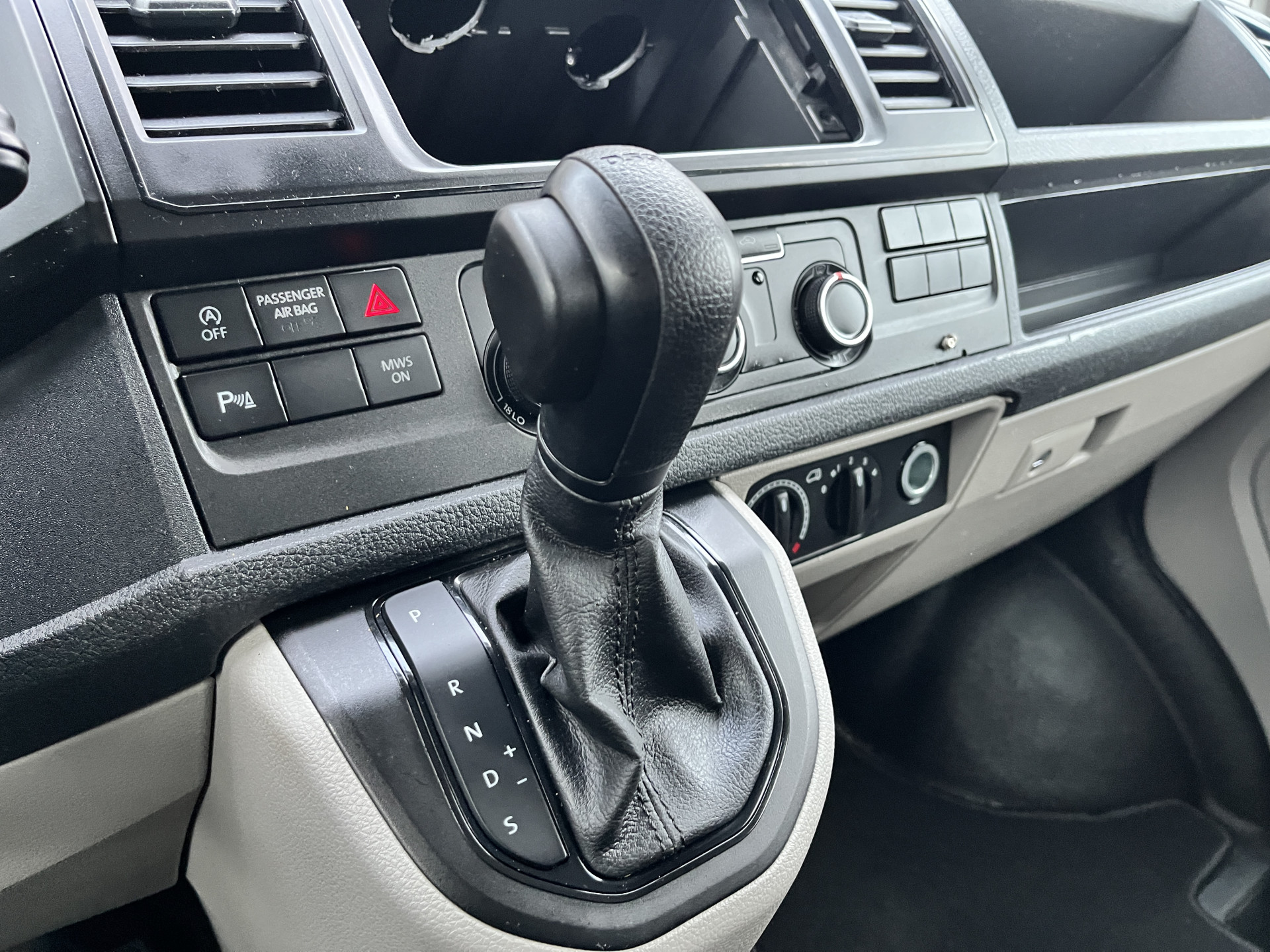 Foto van Volkswagen Transporter Kombi