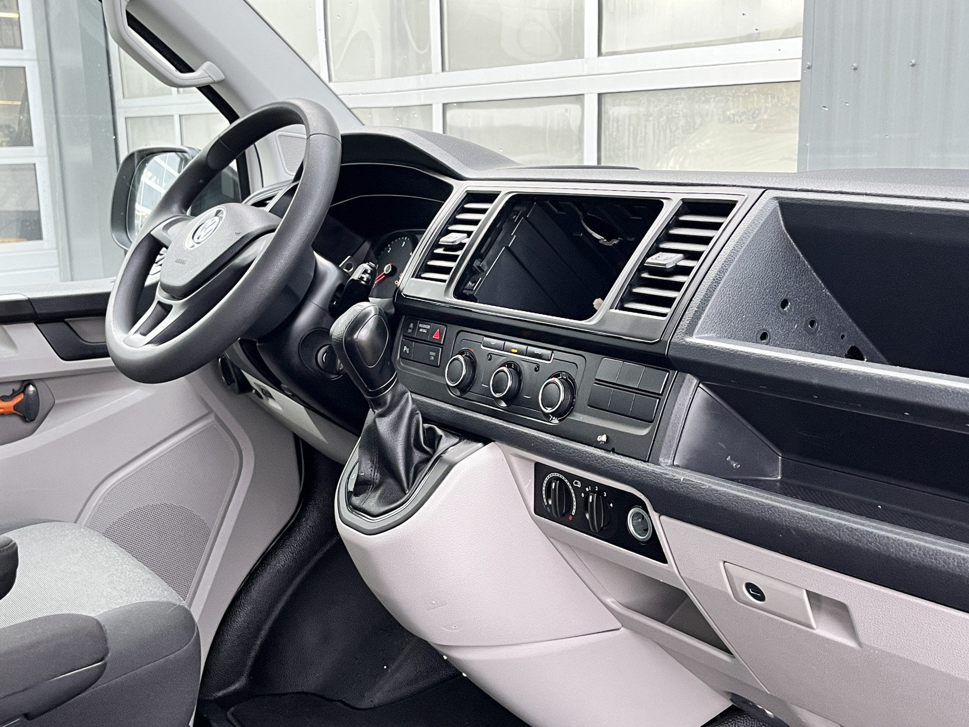 Foto van Volkswagen Transporter Kombi
