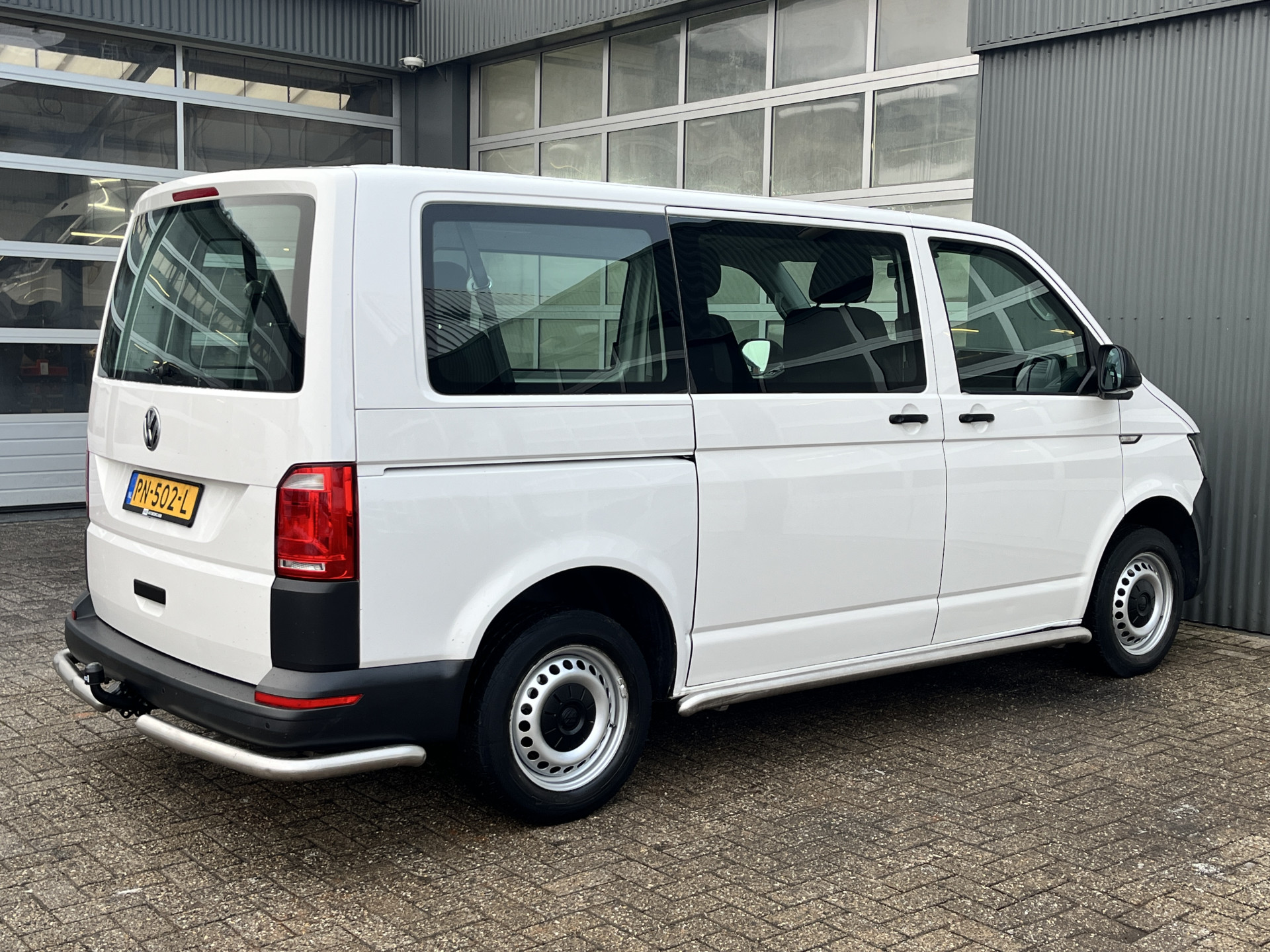 Foto van Volkswagen Transporter Kombi