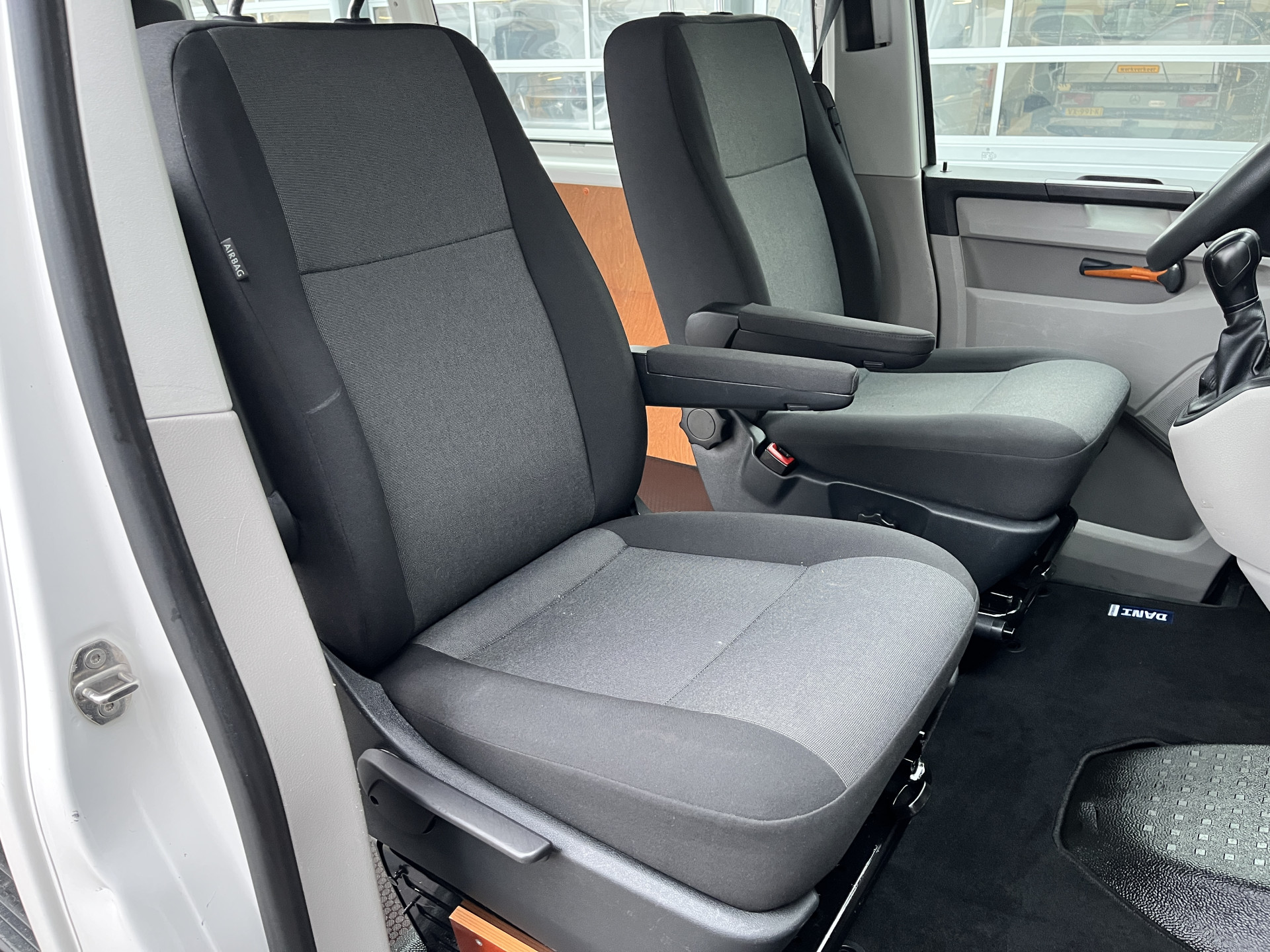 Foto van Volkswagen Transporter Kombi
