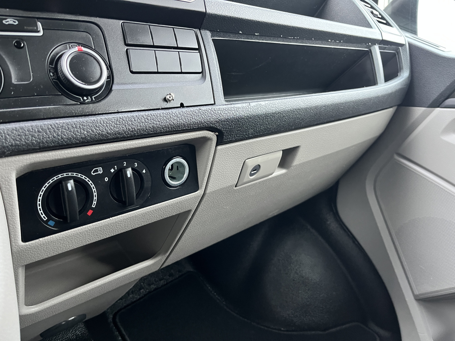 Foto van Volkswagen Transporter Kombi