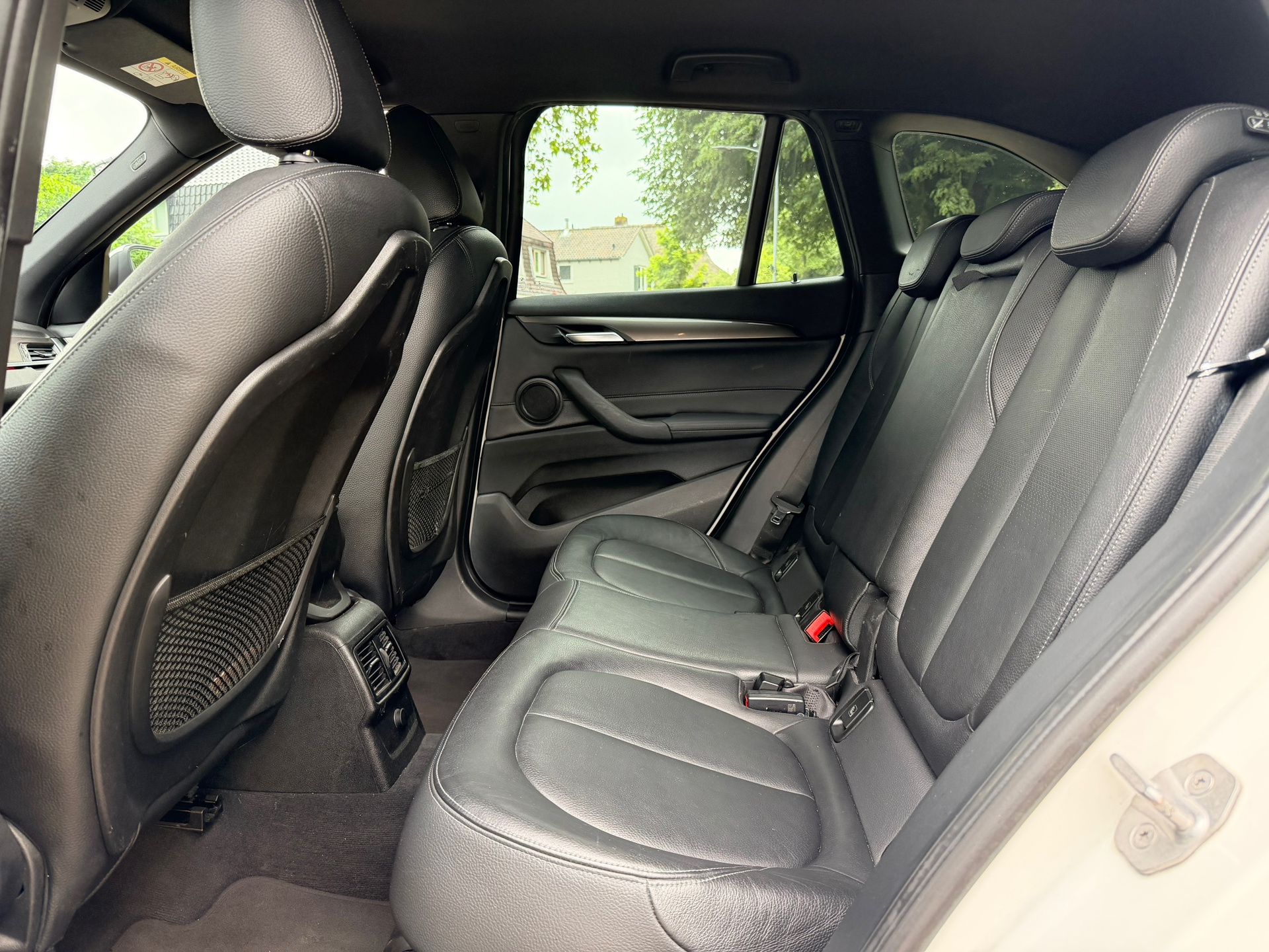 Foto van BMW X1 Xdrive18d