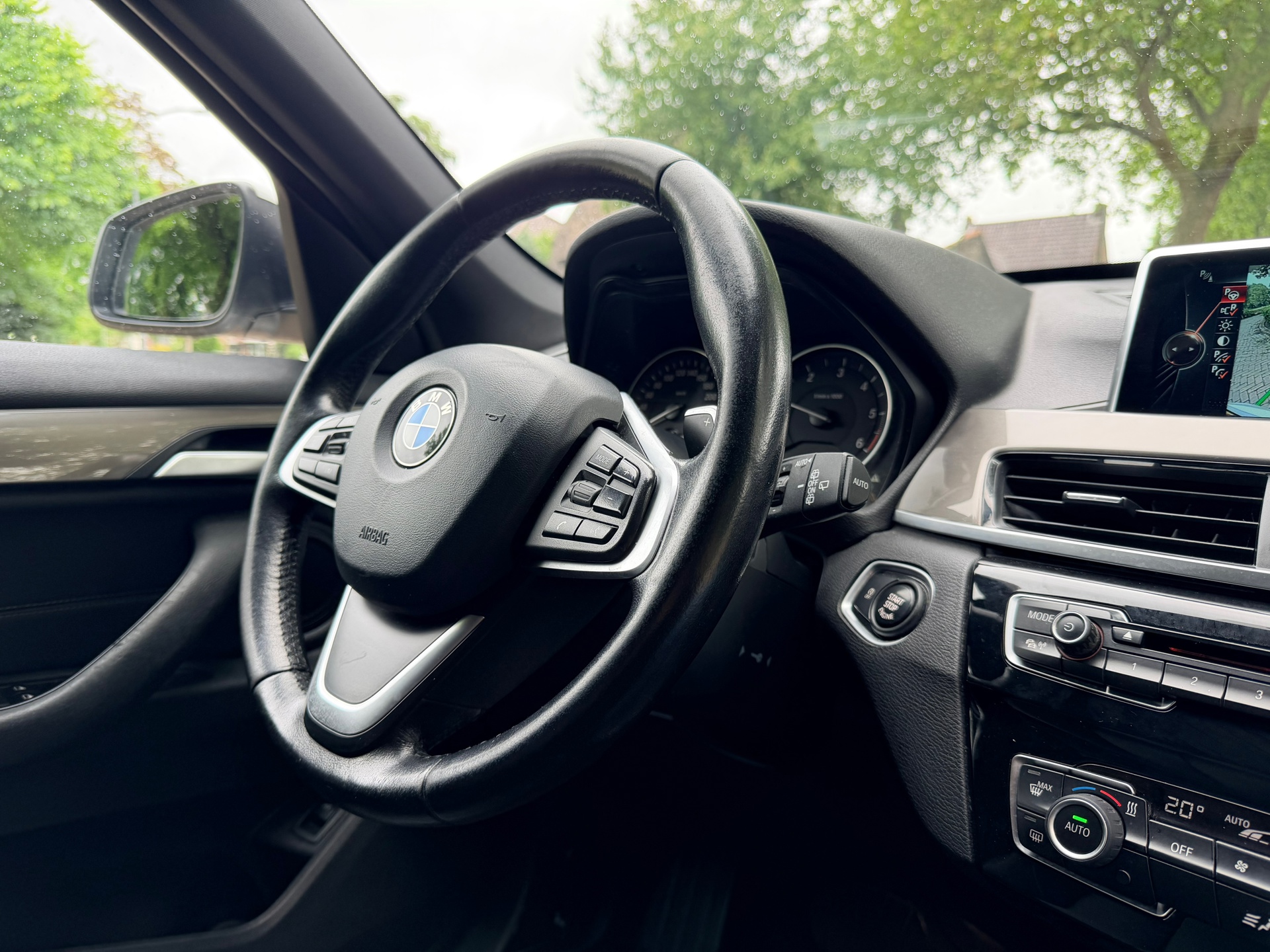 Foto van BMW X1 Xdrive18d