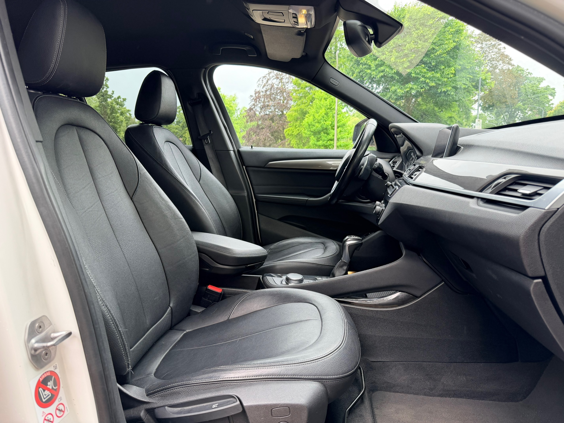 Foto van BMW X1 Xdrive18d