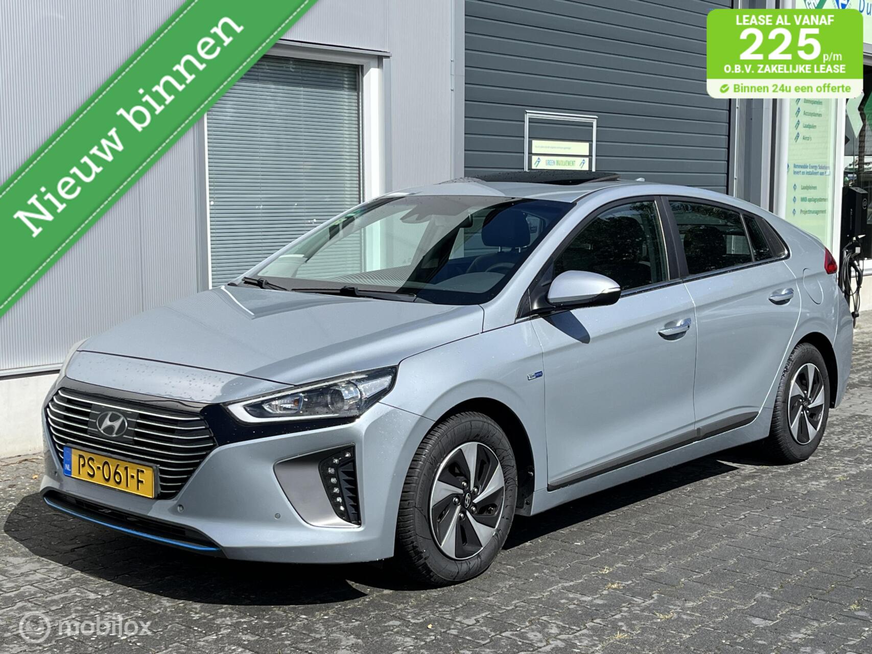 Hyundai Ioniq 1.6 GDi Premium, Dakje, Leder, ACC, Camera, etc 2018 - voorkant