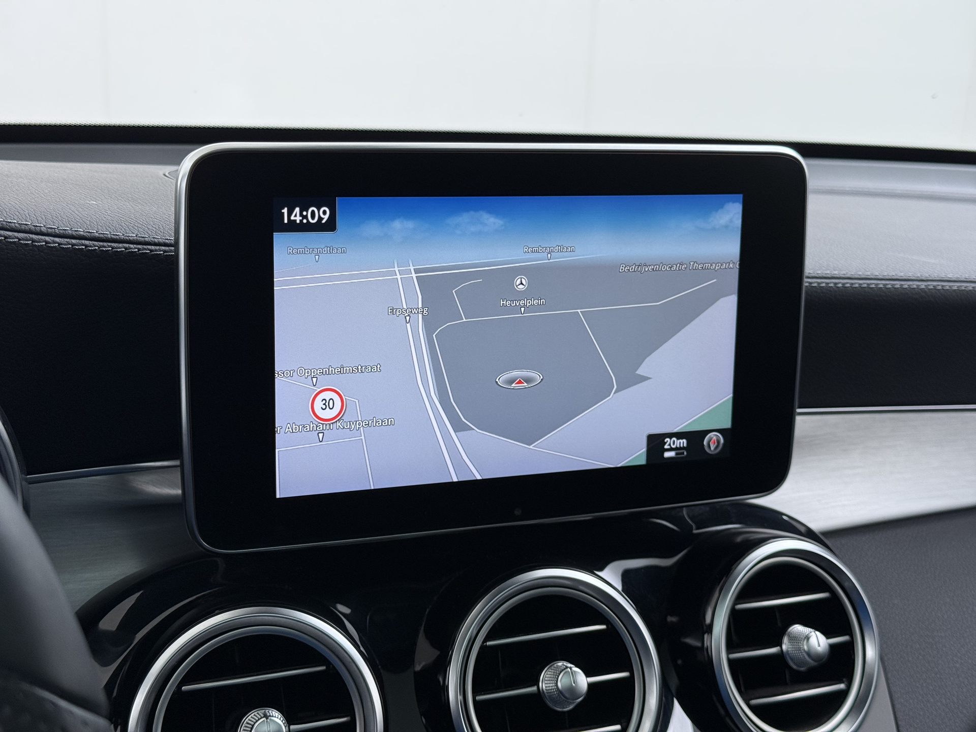 Foto van Mercedes-Benz GLC 250 4Matic