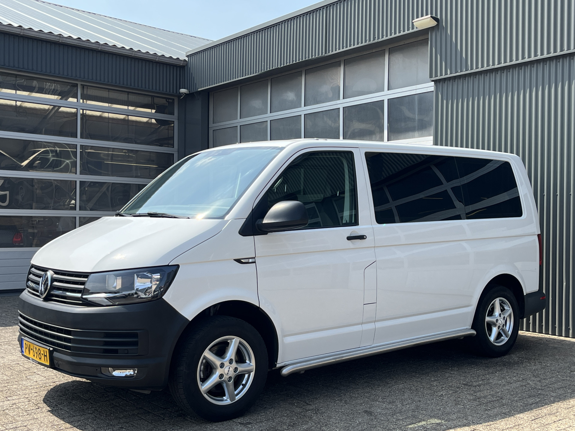 Foto van Volkswagen Kombi