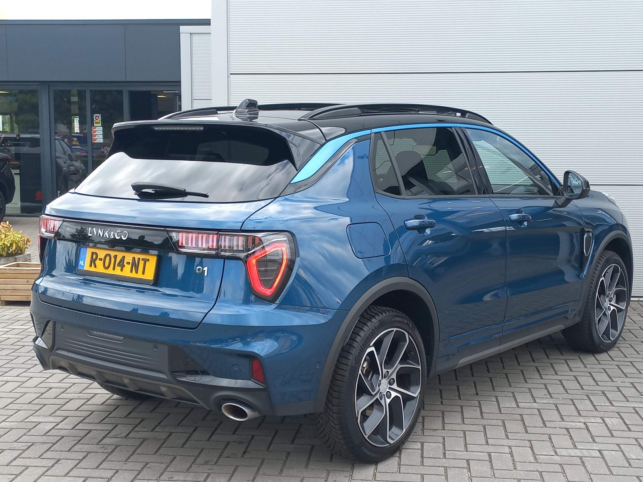 Foto van Lynk&co LYNK & Co 01