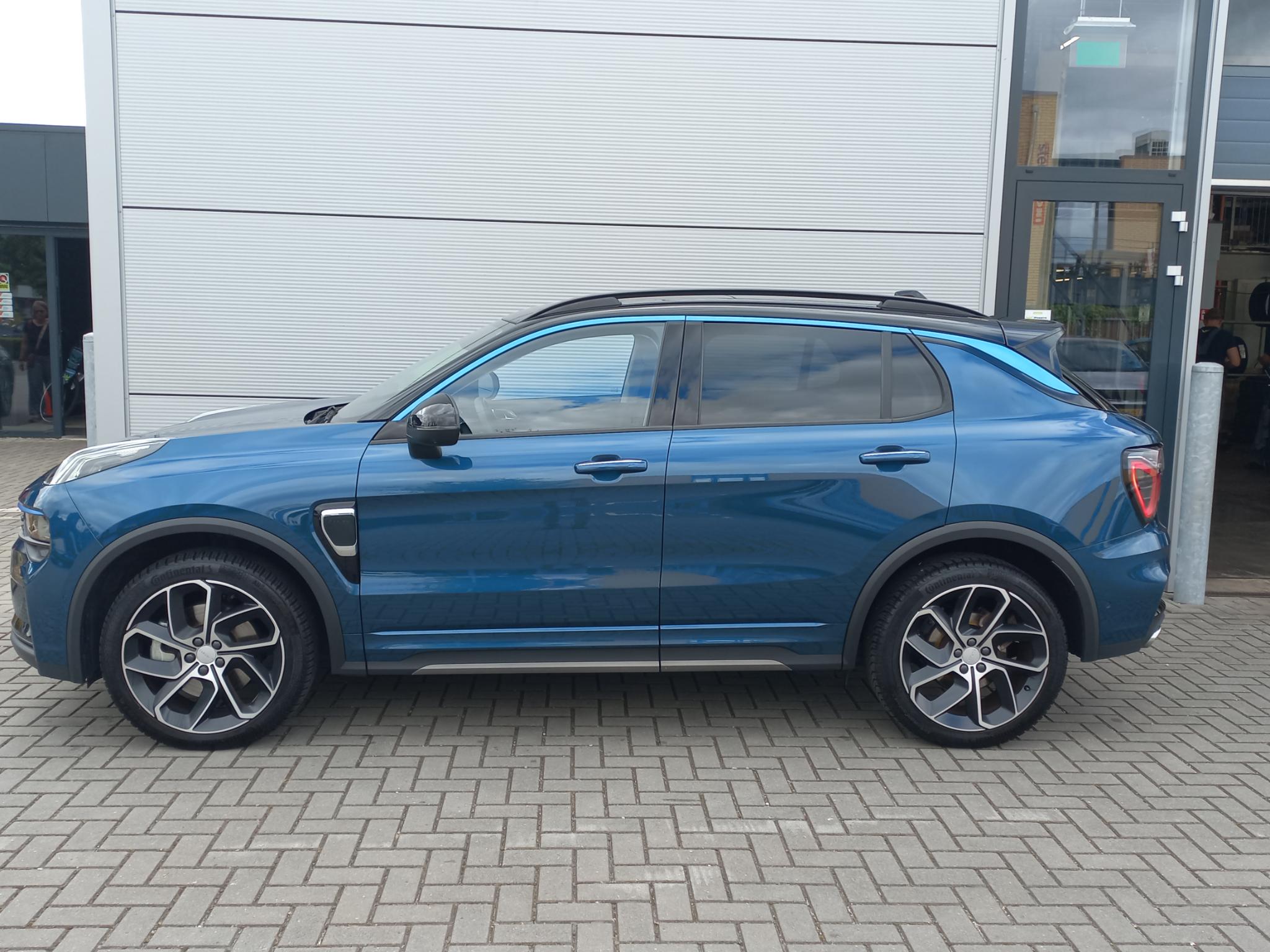 Foto van Lynk&co LYNK & Co 01