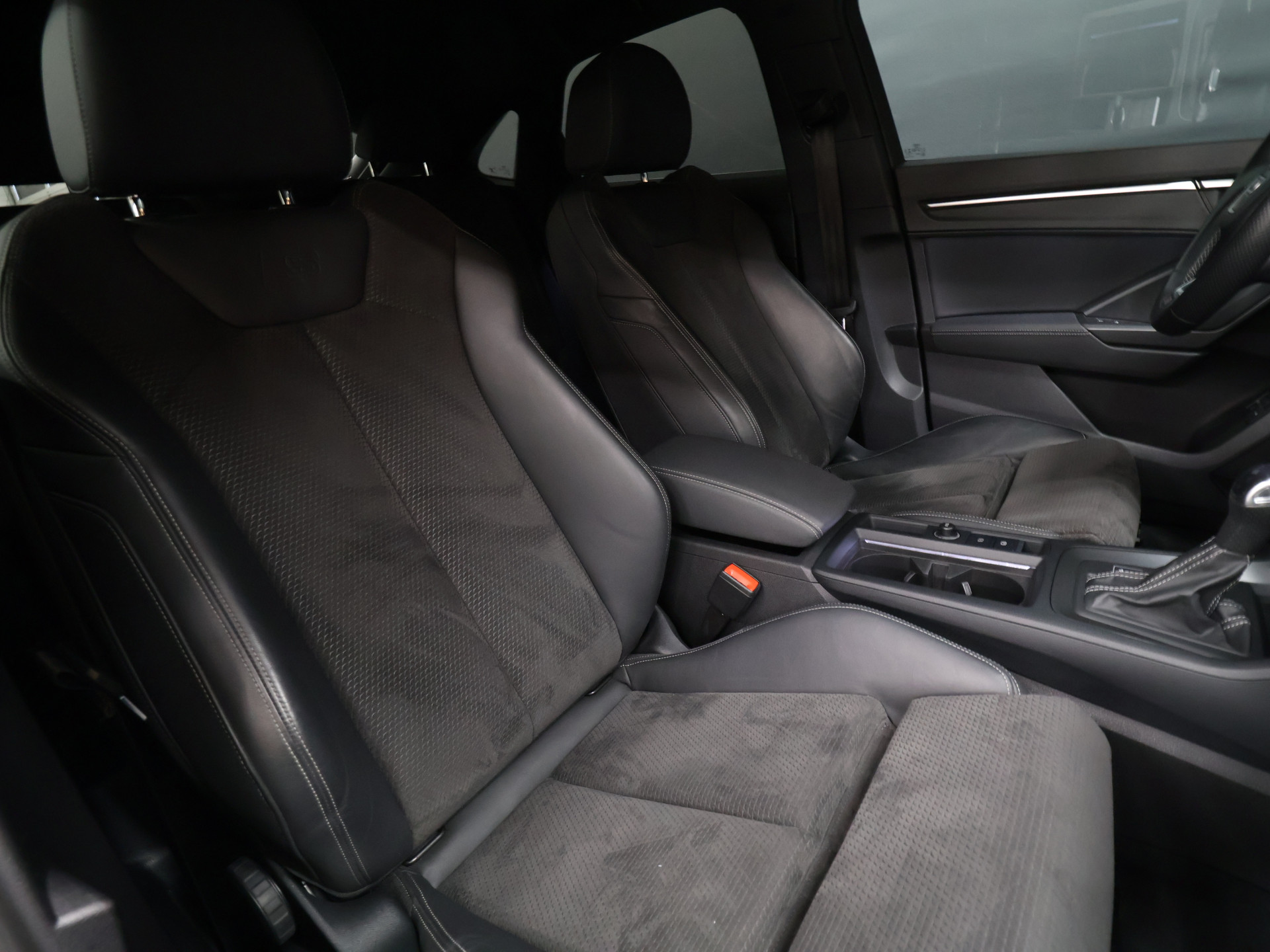 Foto van Audi Q3 Sportback E-tron