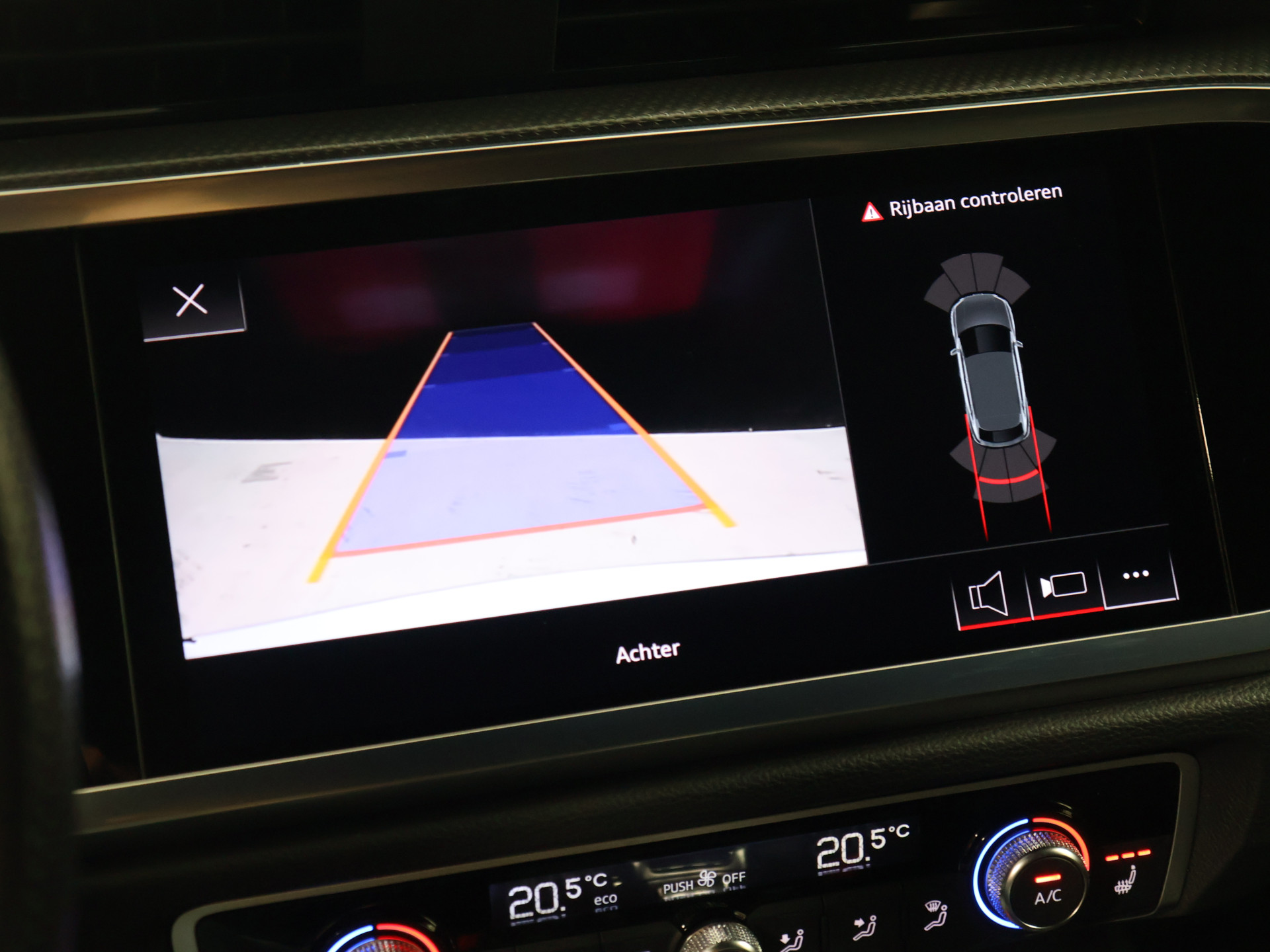 Foto van Audi Q3 Sportback E-tron