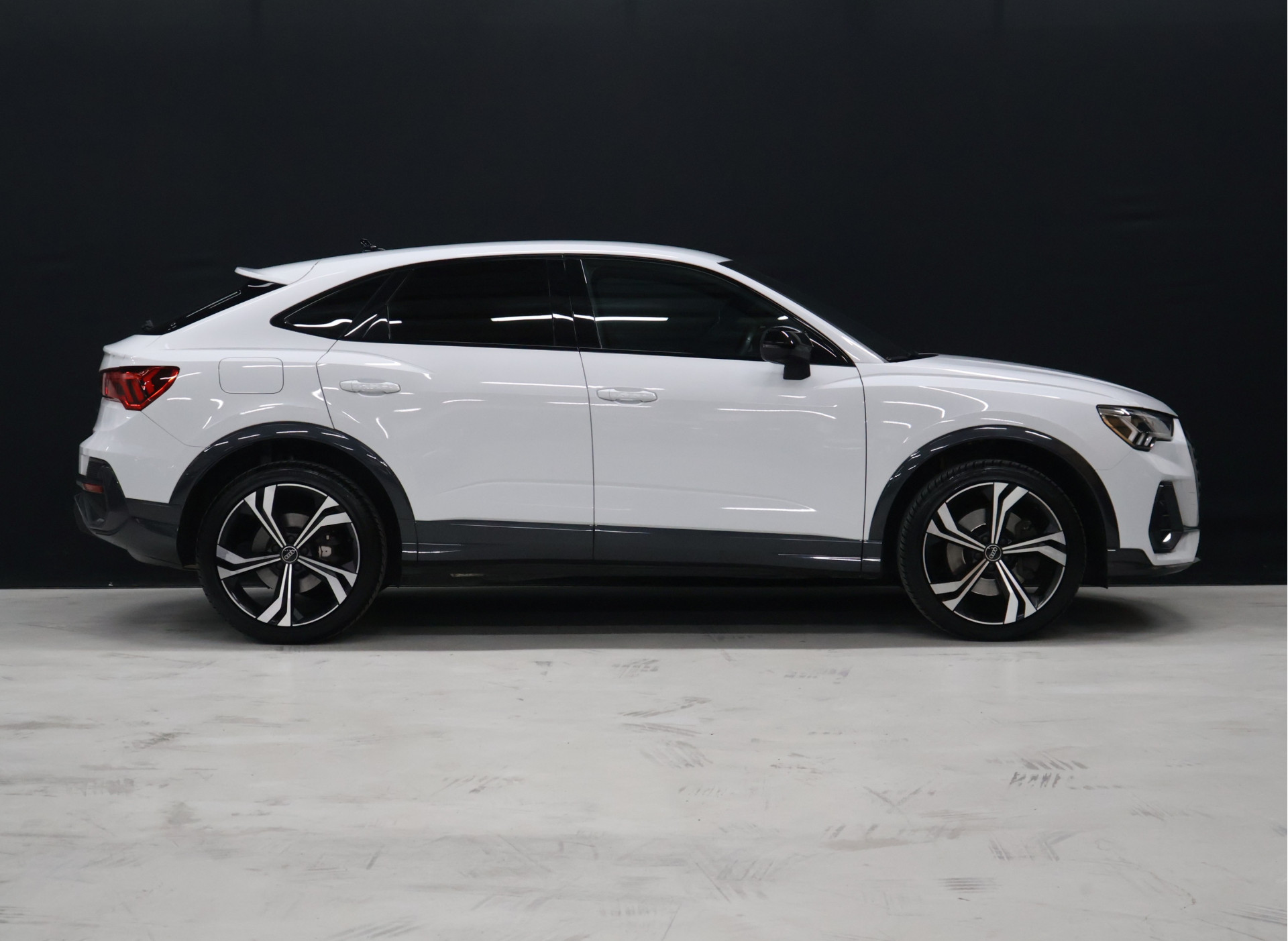 Foto van Audi Q3 Sportback E-tron