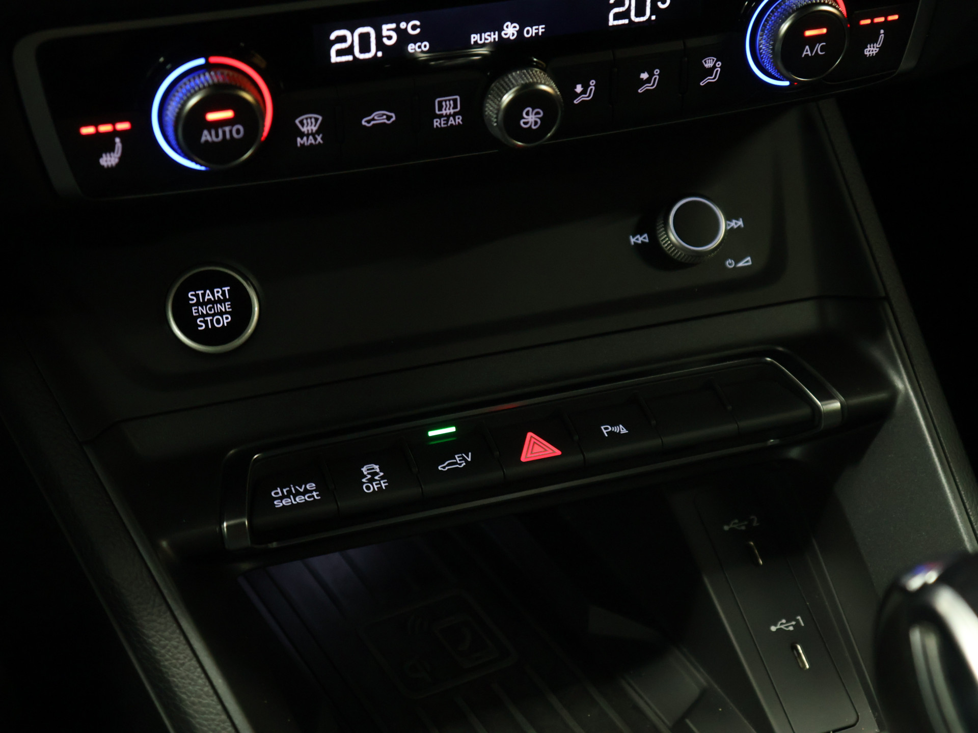 Foto van Audi Q3 Sportback E-tron