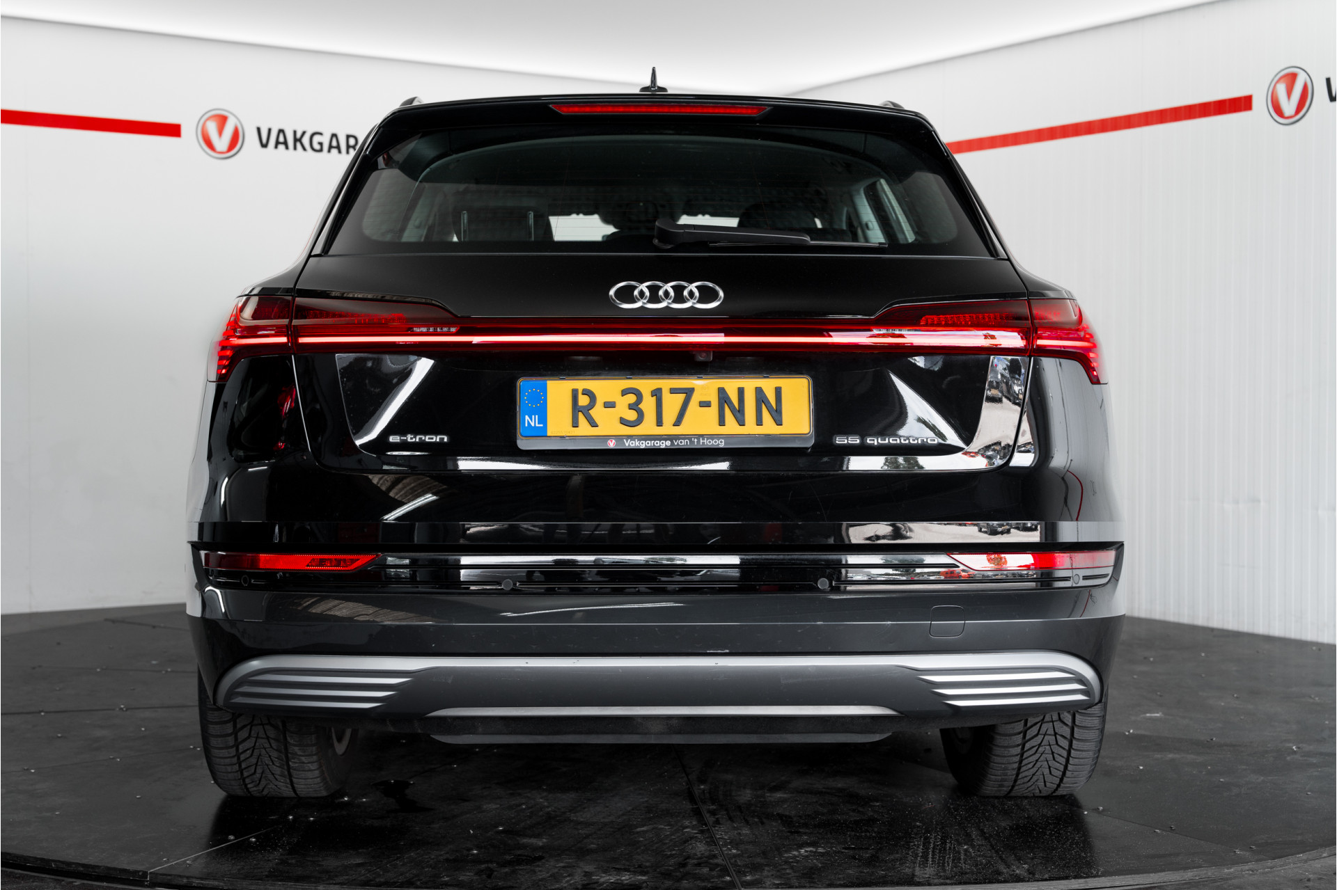 Foto van Audi E-tron 55