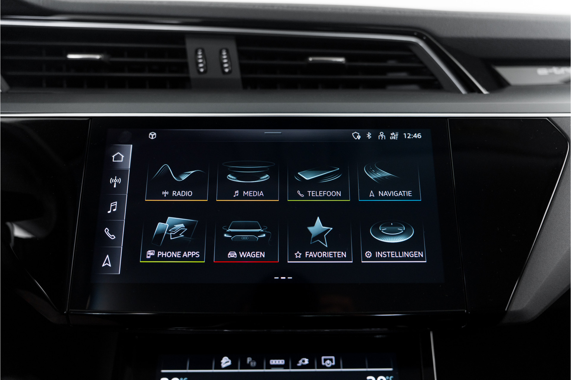 Foto van Audi E-tron 55