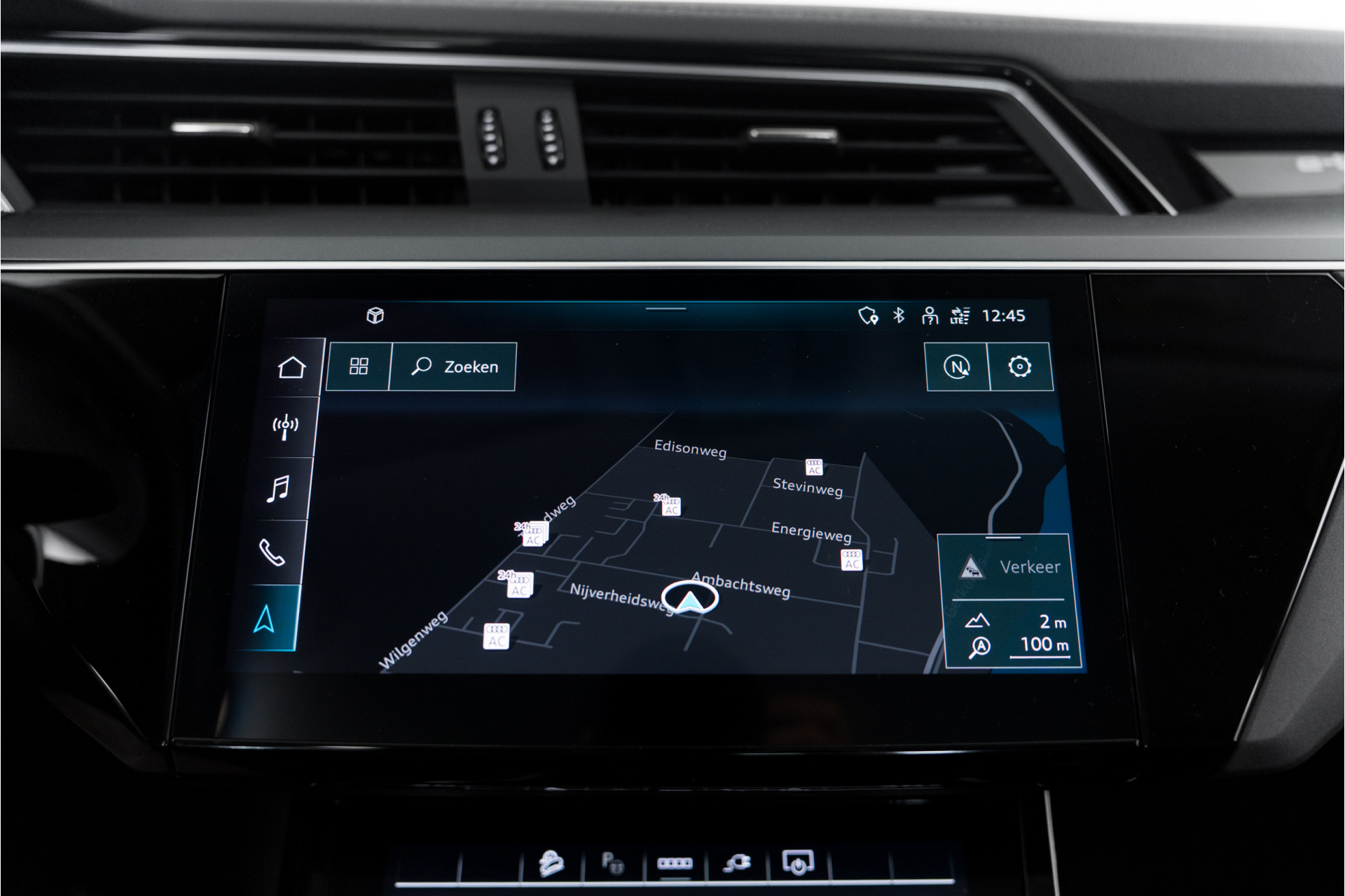 Foto van Audi E-tron 55